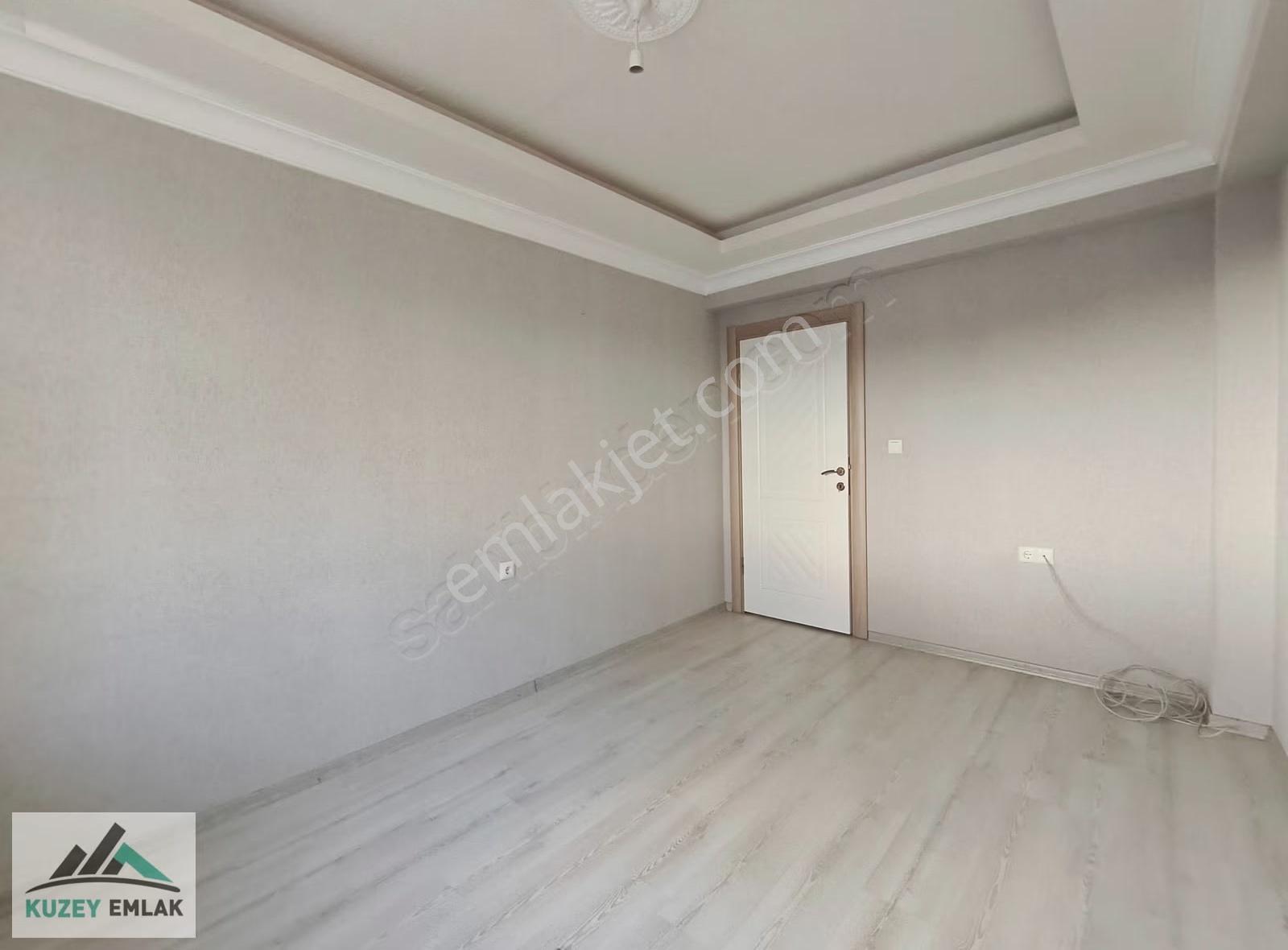 Kuzey Emlak'tan Merkezi Lokasyonda Asansörlü 3+1 Satılık Daire - Görsel 13