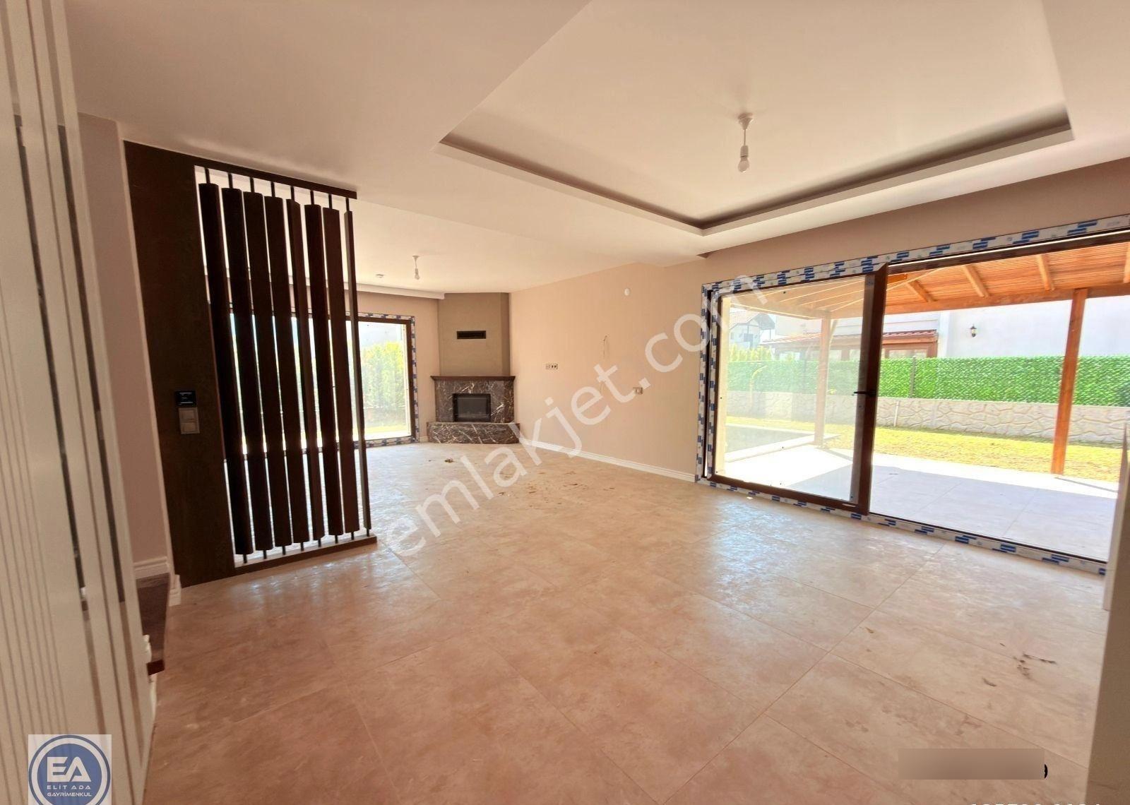 Kuşadası Davutlar Bölgesinde 3+1 Müstakil Satılık Villa - Görsel 14