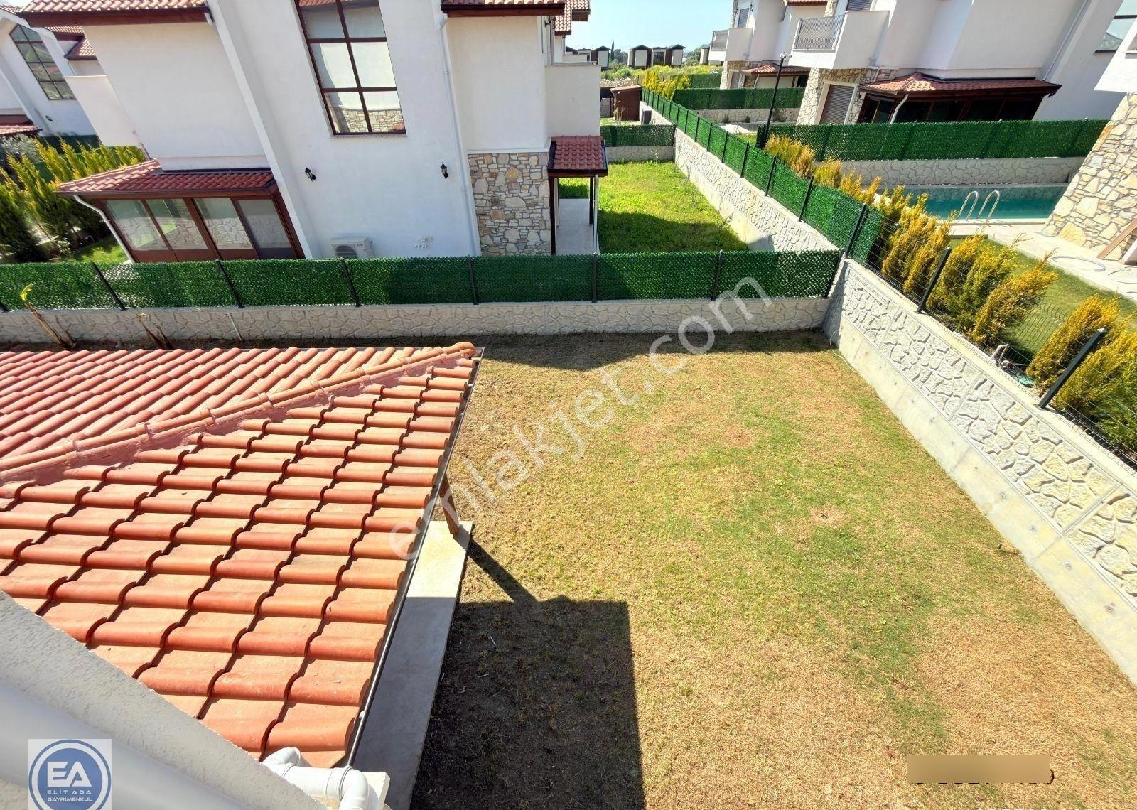 Kuşadası Davutlar Bölgesinde 3+1 Müstakil Satılık Villa - Görsel 20