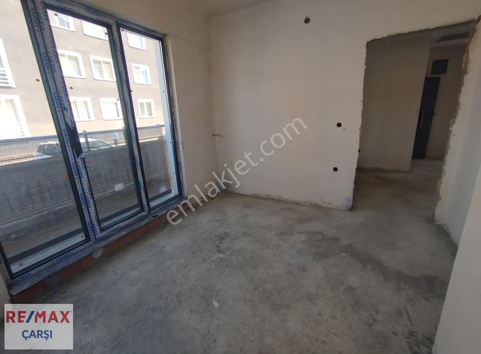 Gölcük Çiftlikte Pazarlıklı Ve Peşinatlı Satılık 2+1 Sıfır Daire - Görsel 7