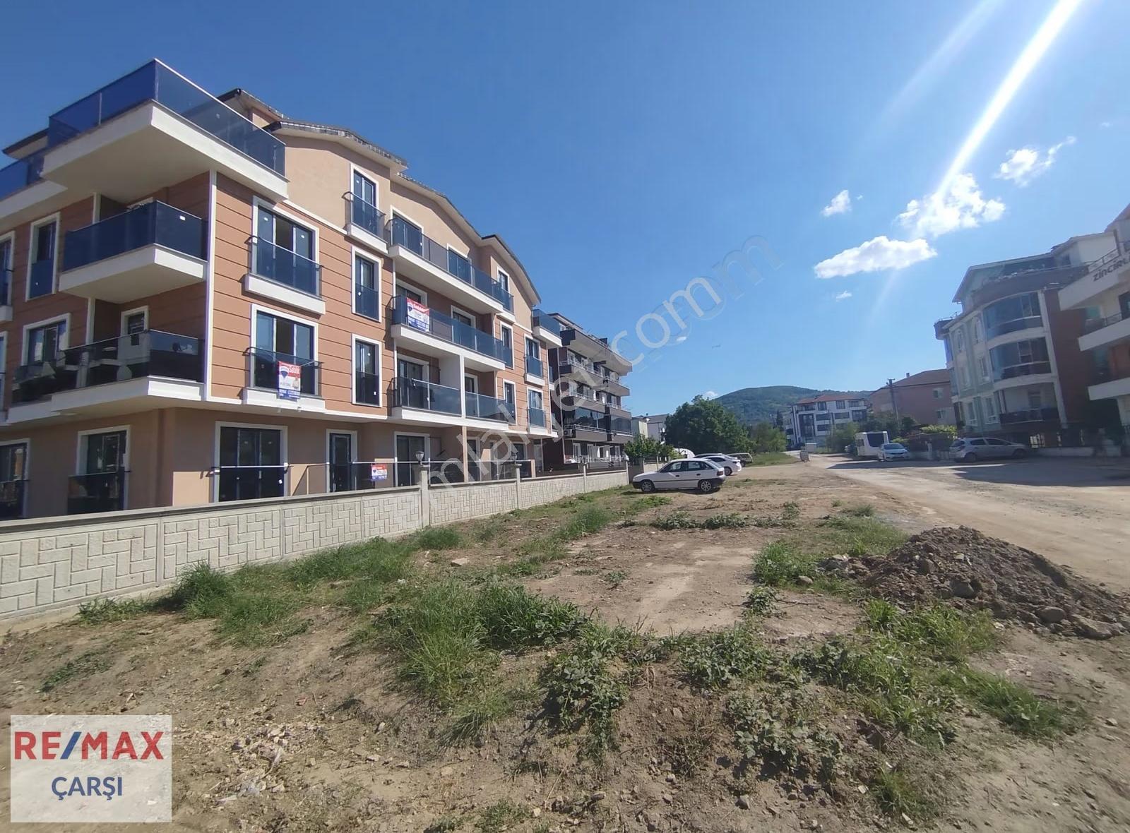 Gölcük Çiftlikte Pazarlıklı Ve Peşinatlı Satılık 2+1 Sıfır Daire - Görsel 12
