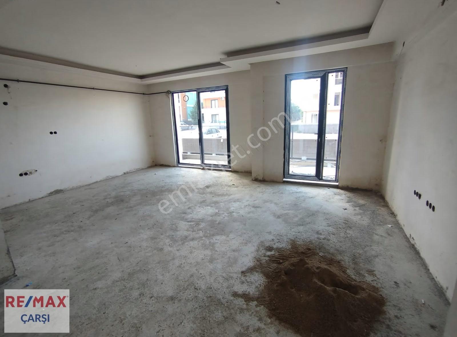 Gölcük Çiftlikte Pazarlıklı Ve Peşinatlı Satılık 2+1 Sıfır Daire - Görsel 6