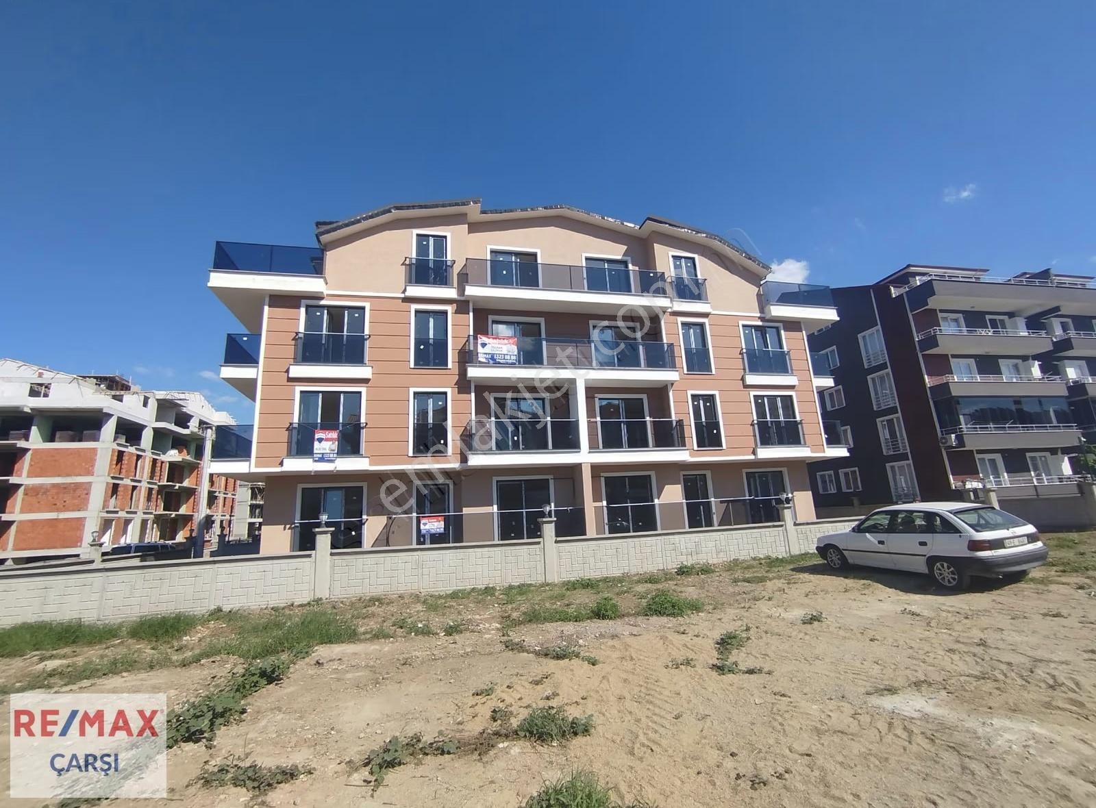 Gölcük Çiftlikte Kullanışlı Ara Kat 3+1 Satılık Daire - Görsel 15