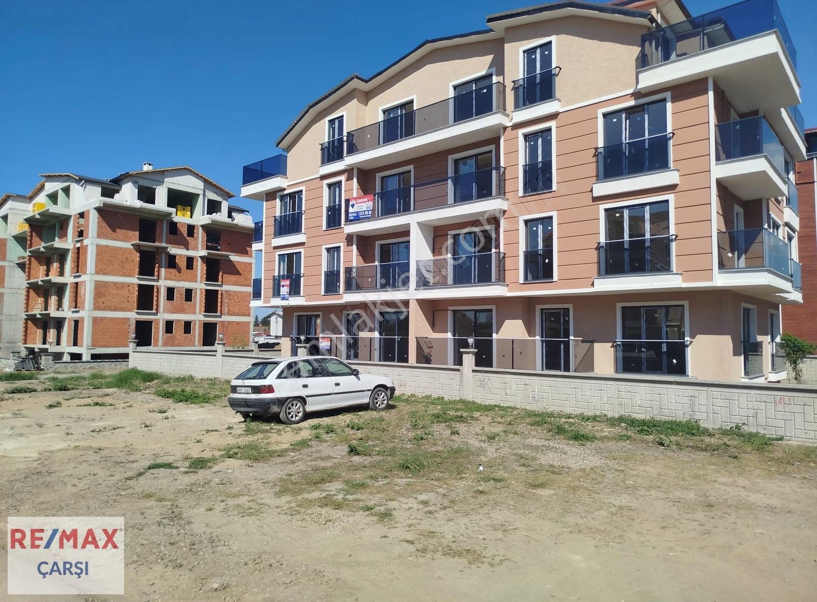 Gölcük Çiftlikte Kullanışlı Ara Kat 3+1 Satılık Daire - Görsel 14