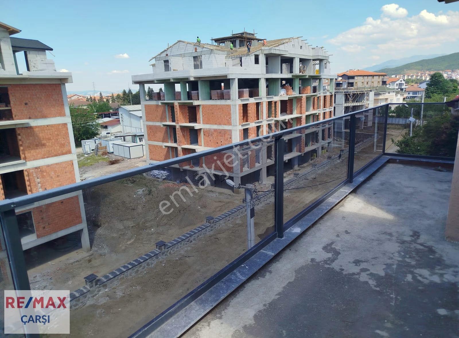 Gölcük Çiftlikte Pazarlığa Açık Satılık 3+1 Çatı Dubleks Daire - Görsel 18