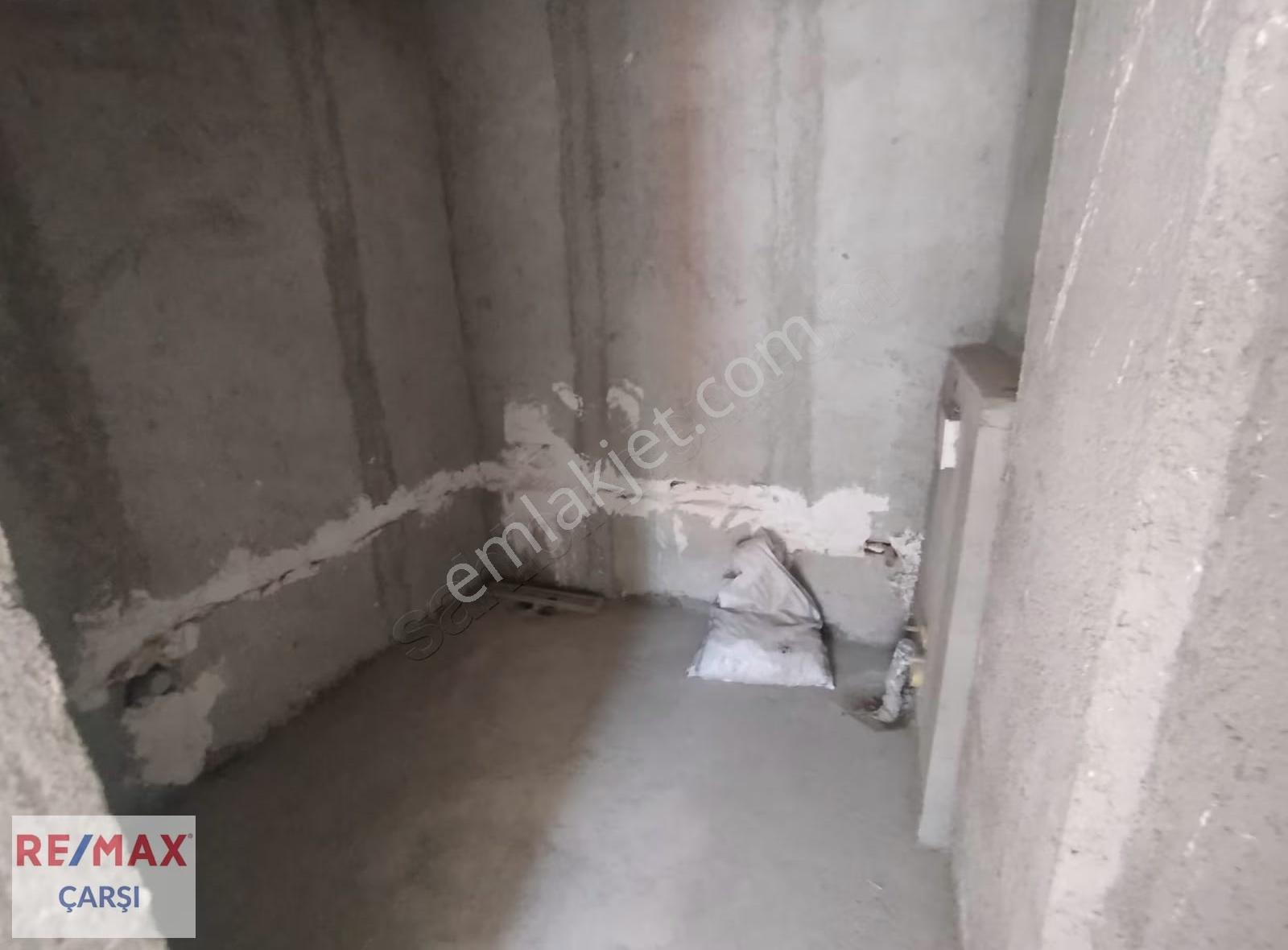 Gölcük Çiftlikte Pazarlığa Açık Satılık 3+1 Çatı Dubleks Daire - Görsel 17
