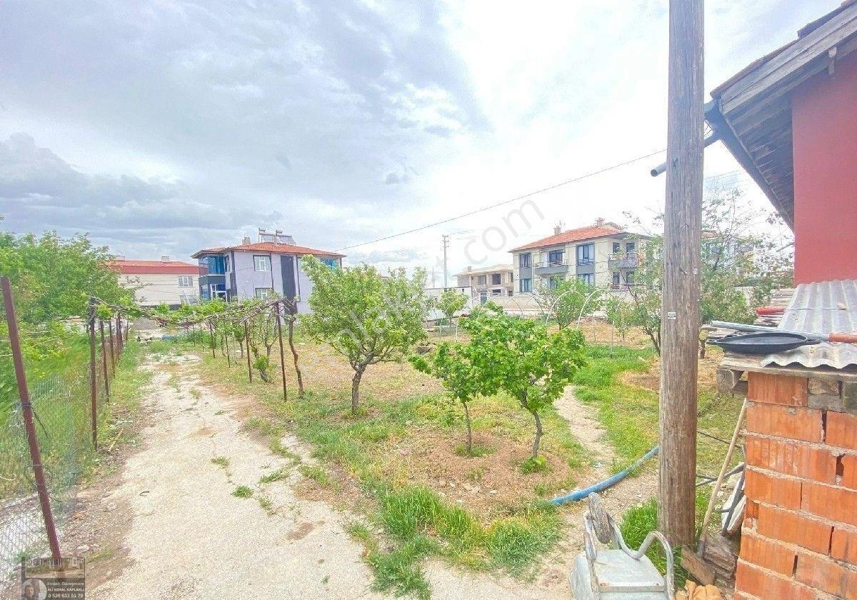 Saraçoğlu Müstakil Daire 900 Metre Arsa İçinde - Görsel 16