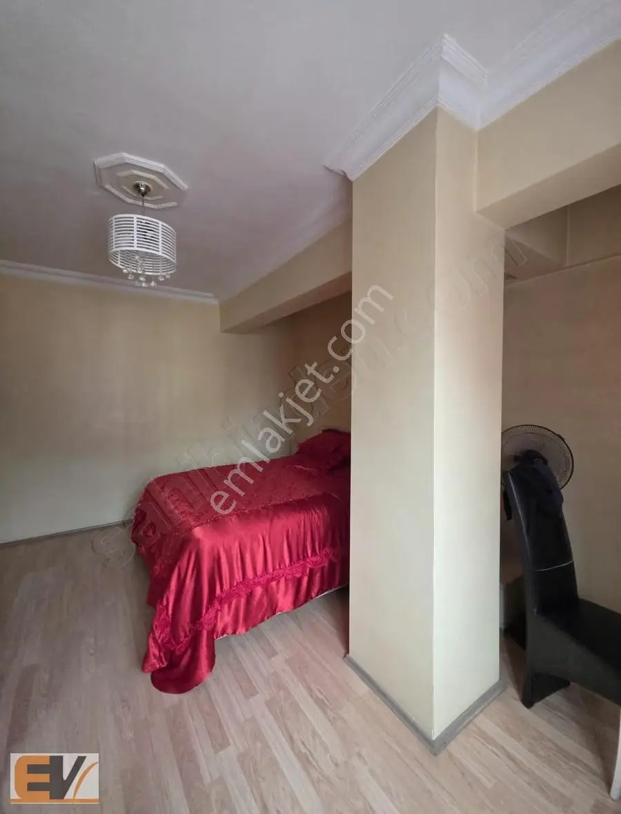 Ümraniye Tavukçuyolu Cadde Üzeri 3+1 Geniş Kullanışlı Daire - Görsel 3