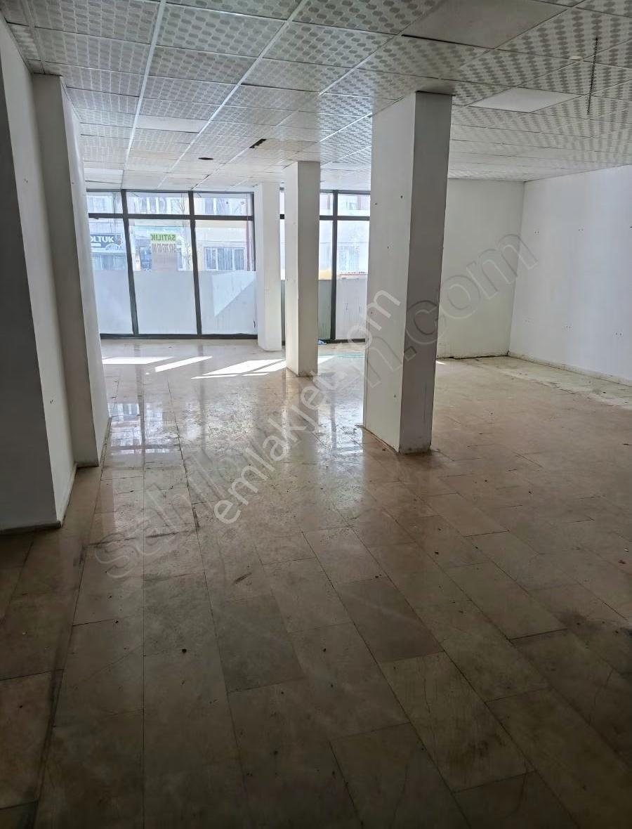 Ticaret Lisesi Civarı Cadde Üstü 240 M2 Dükkan - Görsel 4