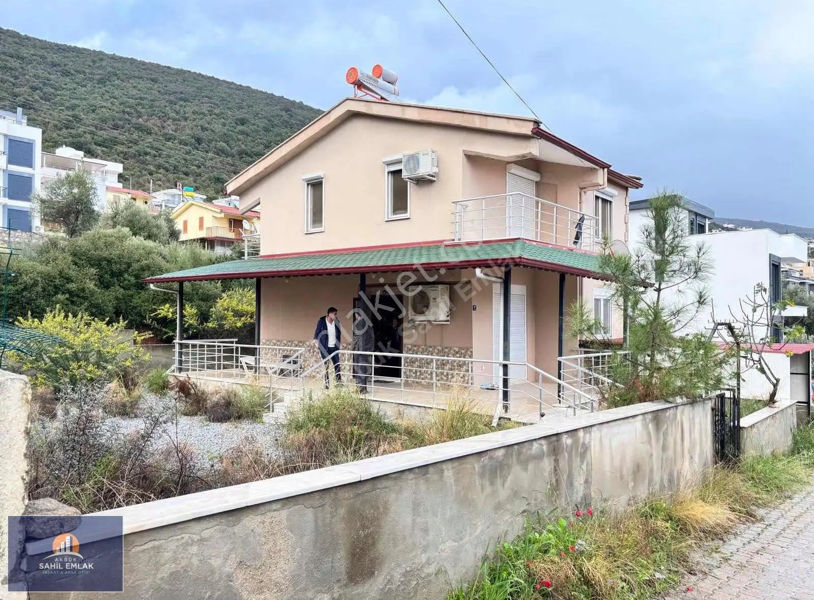 Dıdım Akbükte Satılık Bahçeli Villa! 3+1