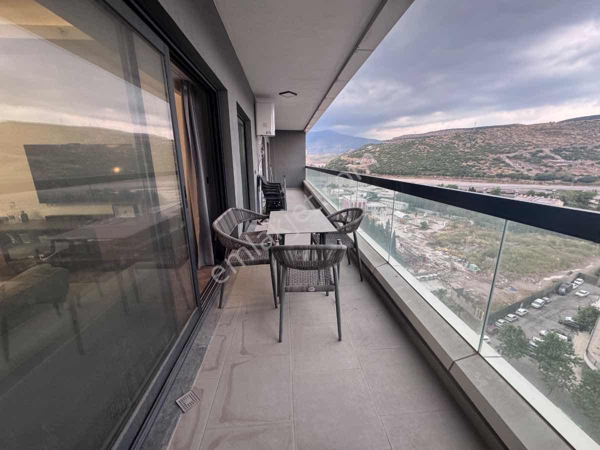 Bornova Yeşılova Vıven Vogue 2+1 Kapalı Mutfak 13. Kat Lüks Daıre - Görsel 22