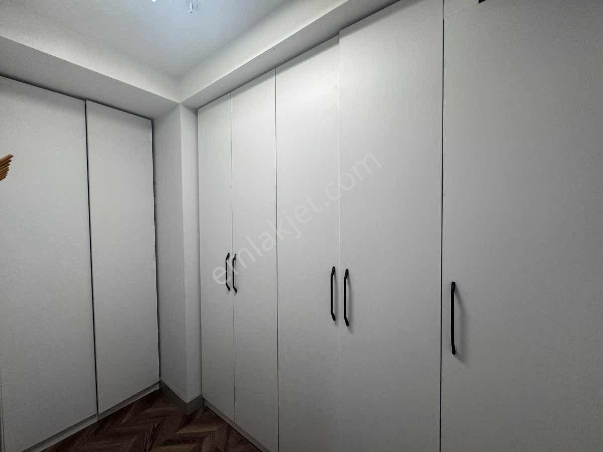 Bornova Yeşılova Vıven Vogue 2+1 Kapalı Mutfak 13. Kat Lüks Daıre - Görsel 12
