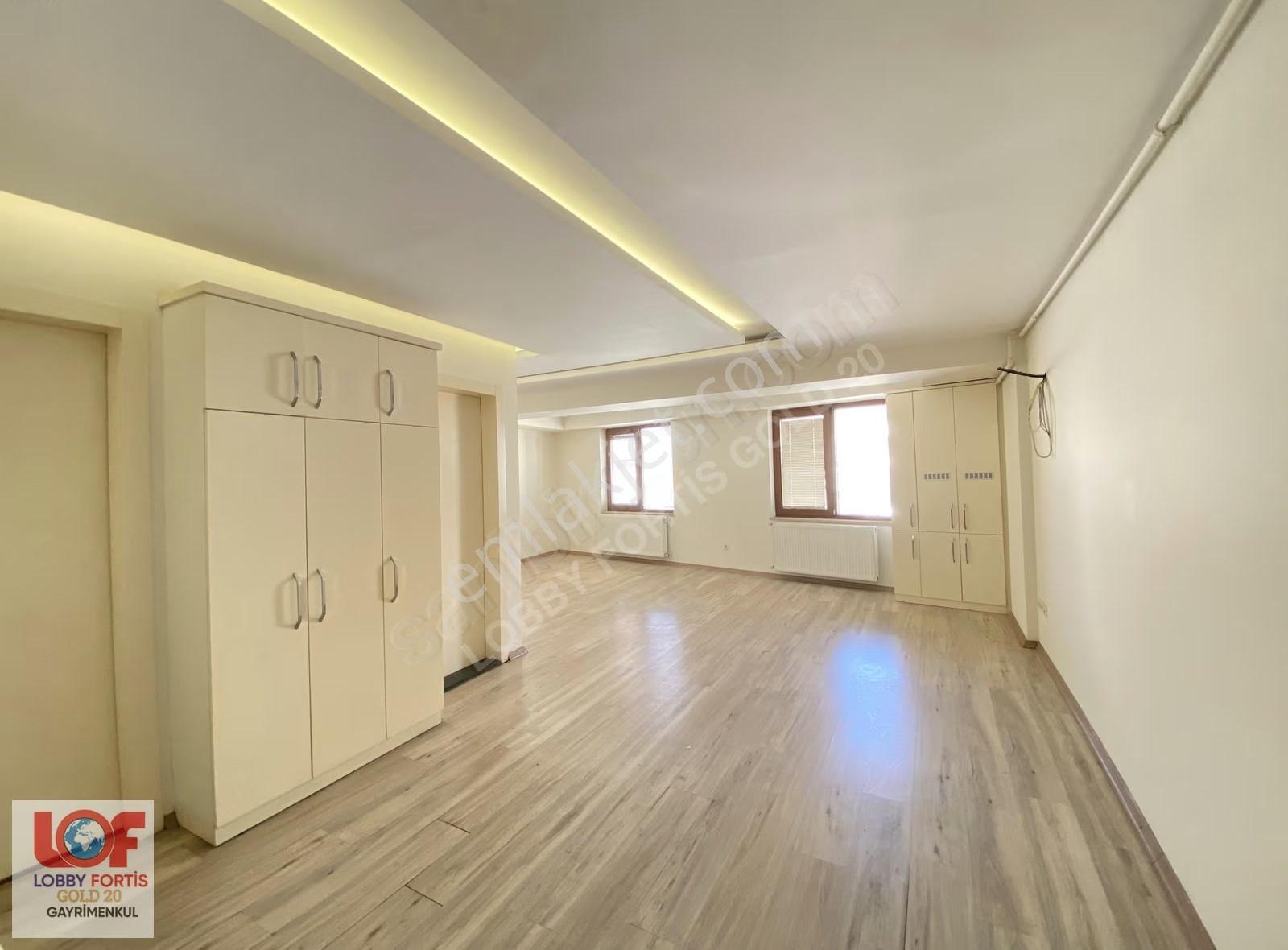 Lobby Fortis'ten 15 Mayıs'ta Kiralık 1+1 Apart - Görsel 14