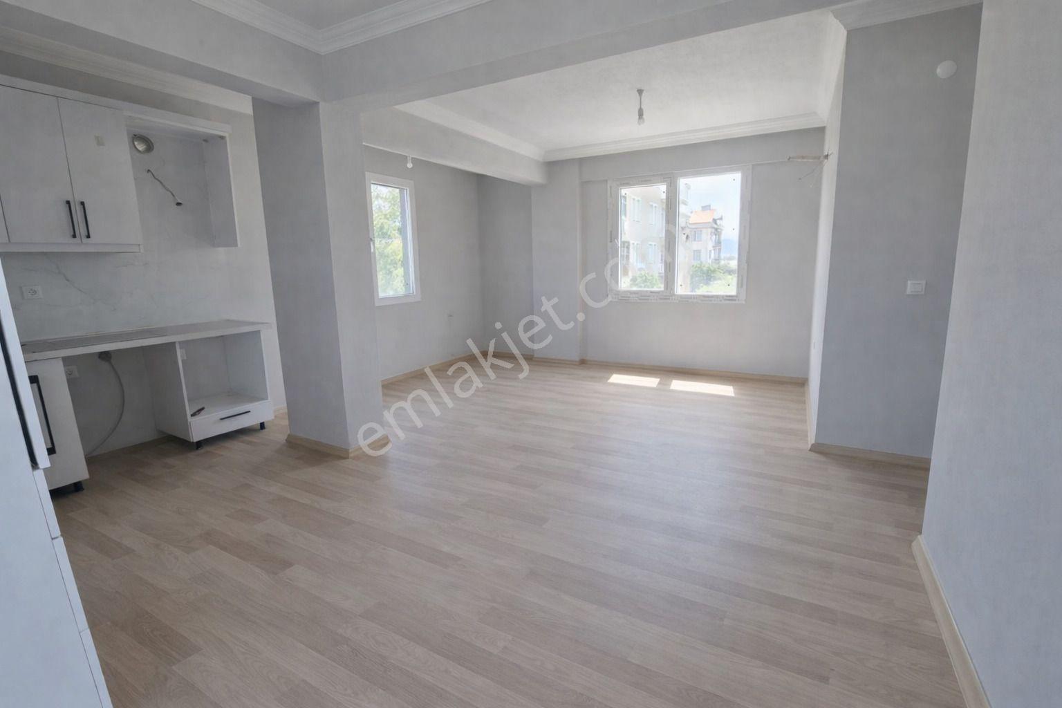 Goldhouse Dan Karaçulhada Kiralık 2+1 Arakat Daire - Görsel 4