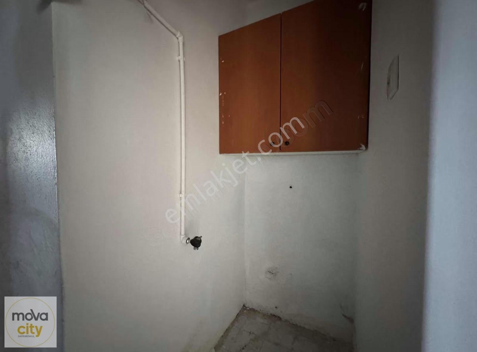 Bahçelievler Bahar Caddesinde 3+1 Satılık Daire - Görsel 12
