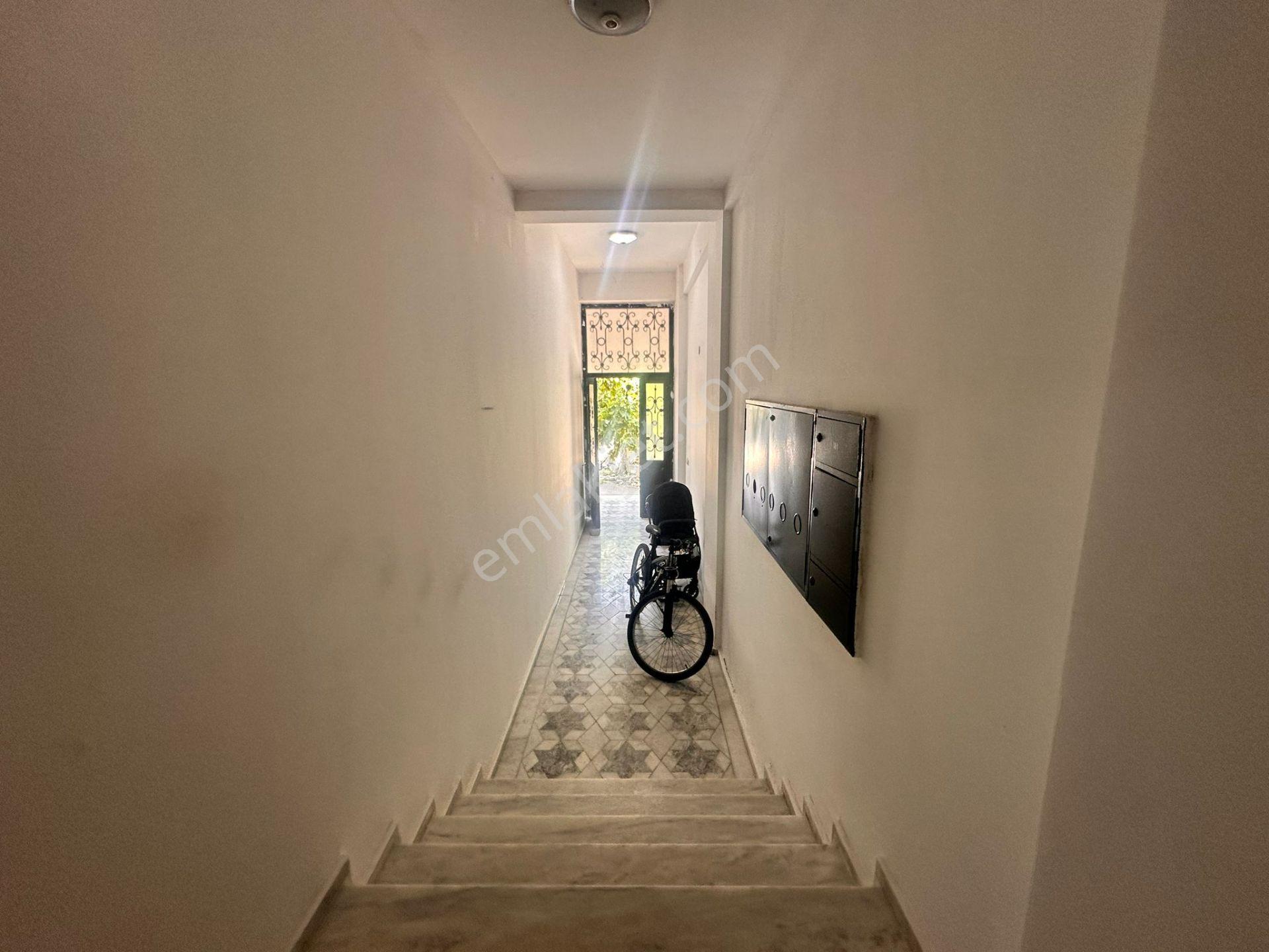 Emiralemde Şehirden Kopmadan Huzurlu Yaşam 140m2 3+1daire - Görsel 25