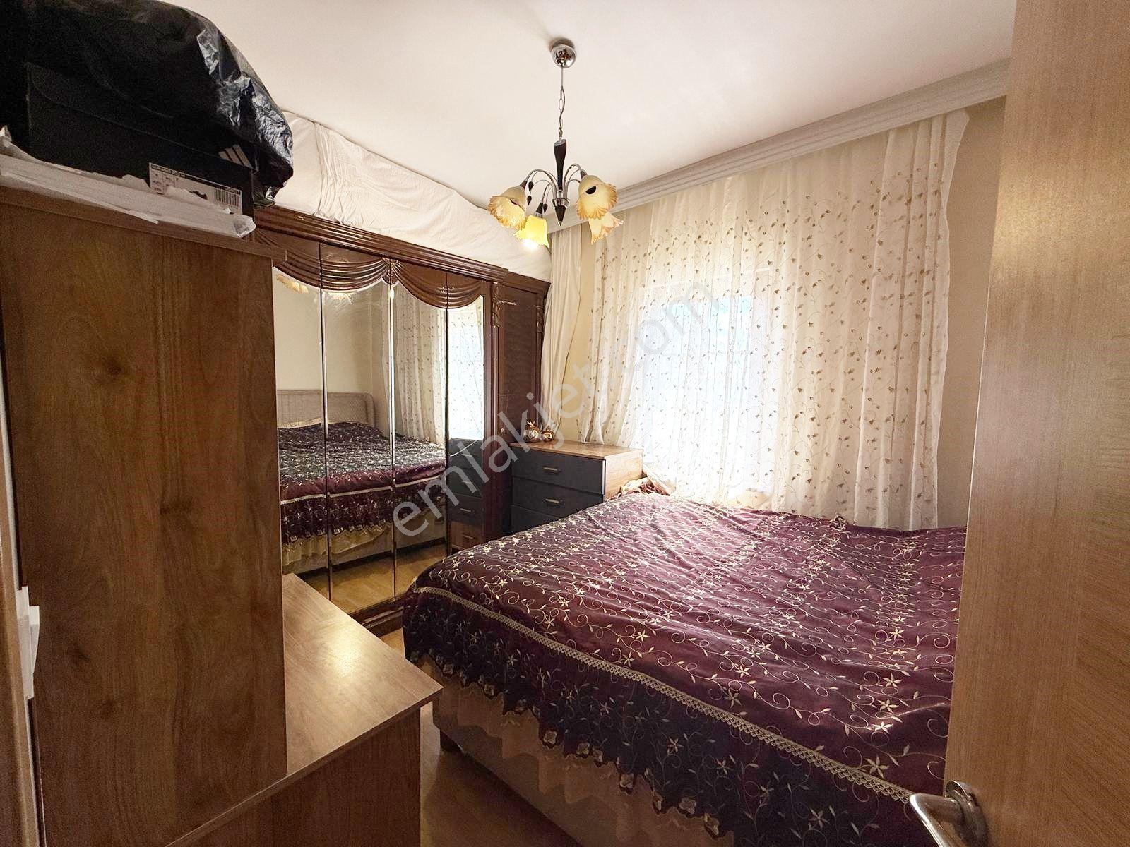 Beykent Tokilerde Geniş Bakımlı Ara Kat Ön Cephe 2+1 Daire - Görsel 18