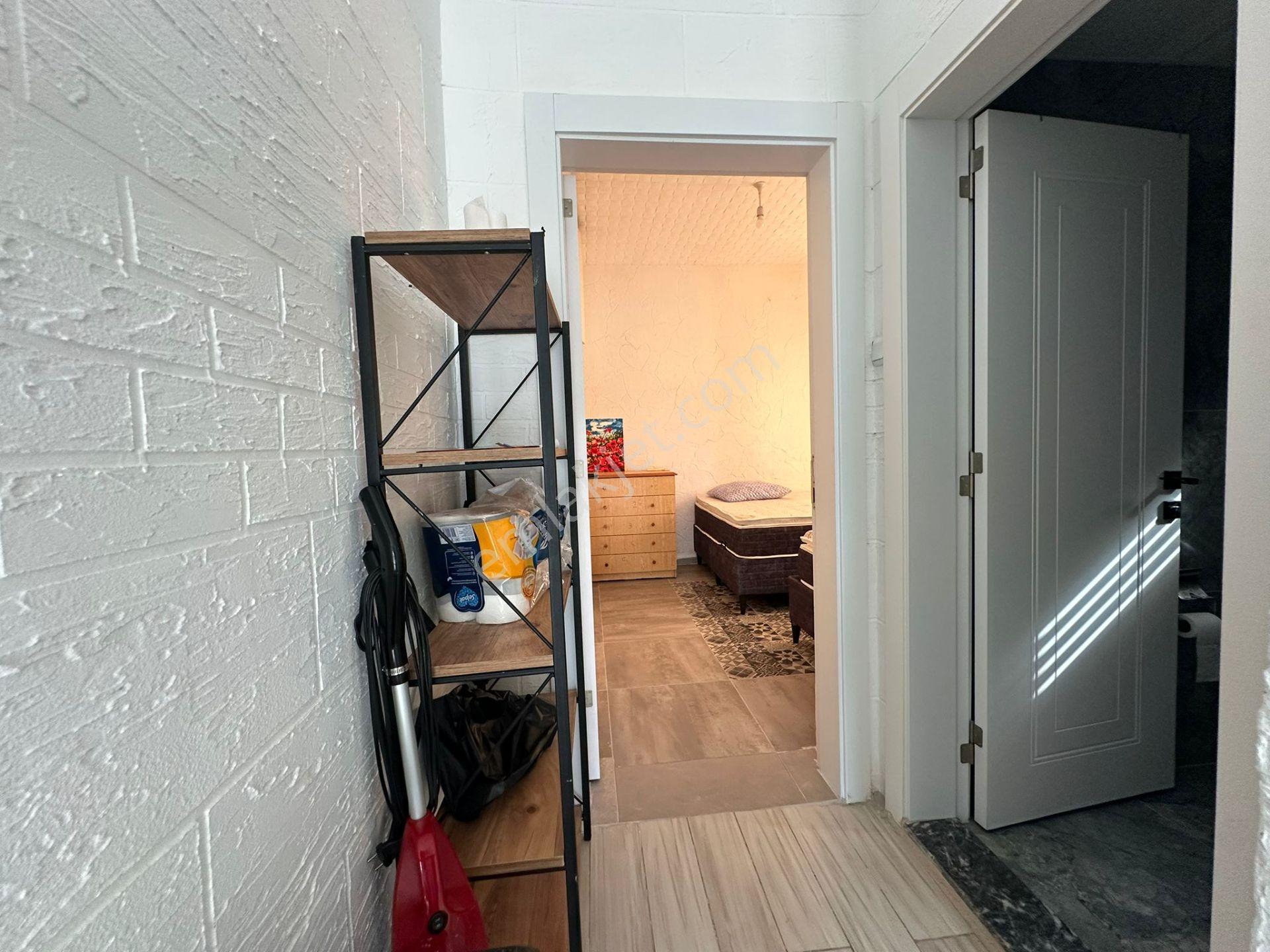 Denize Sıfır Eşyalı Bahçeden Sahile Direkt Erişimli 2+1 Kiralık - Görsel 7
