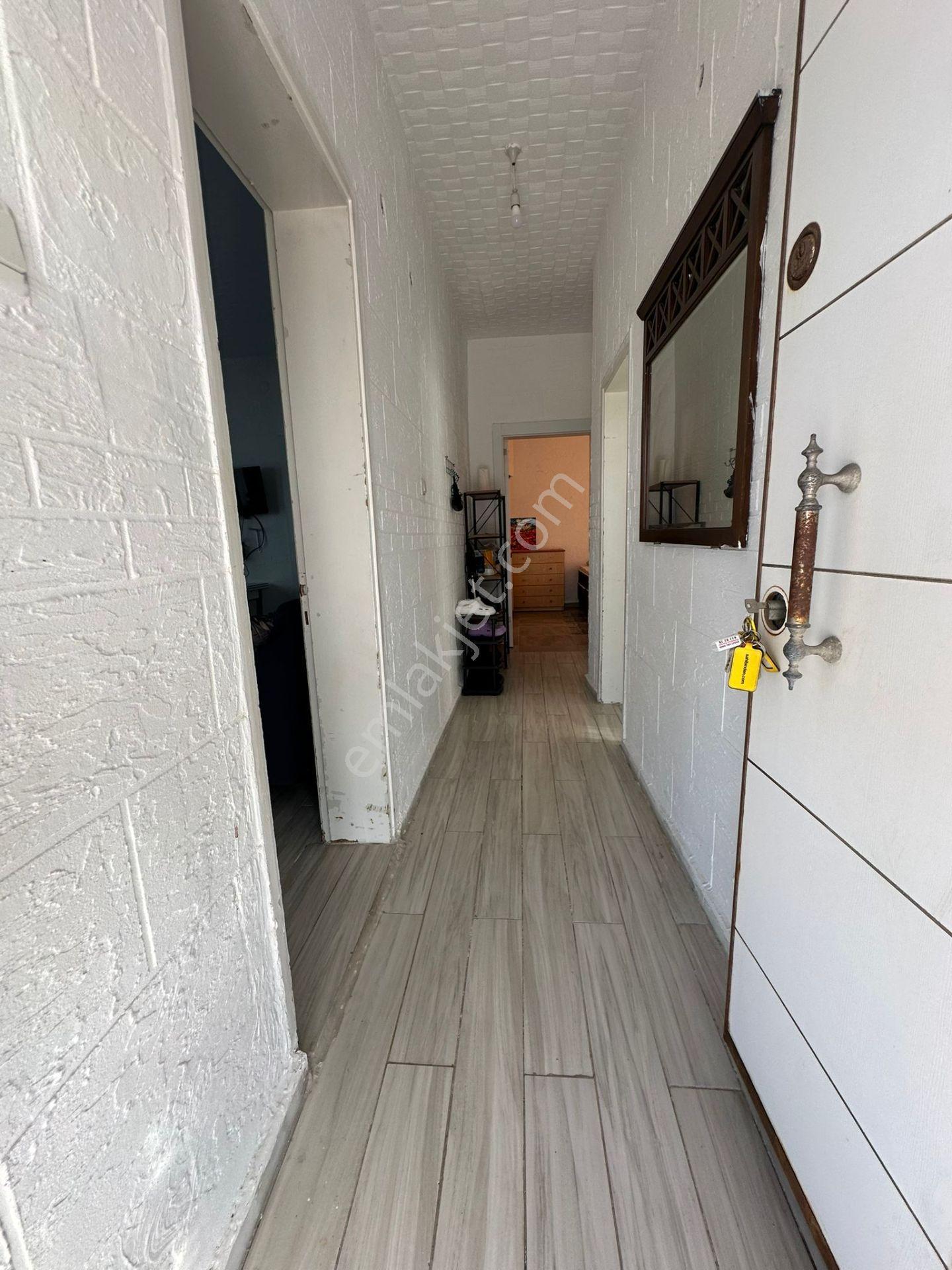 Denize Sıfır Eşyalı Bahçeden Sahile Direkt Erişimli 2+1 Kiralık - Görsel 14