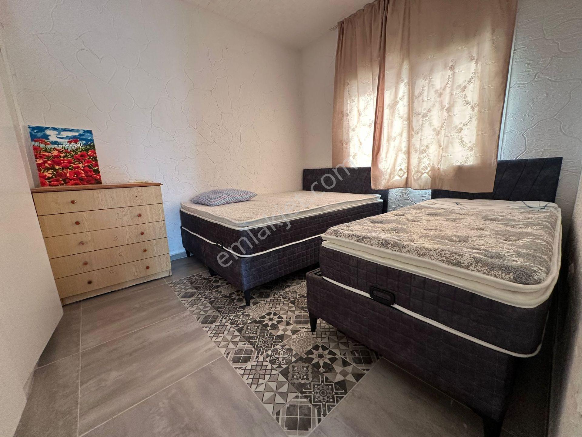Denize Sıfır Eşyalı Bahçeden Sahile Direkt Erişimli 2+1 Kiralık - Görsel 4