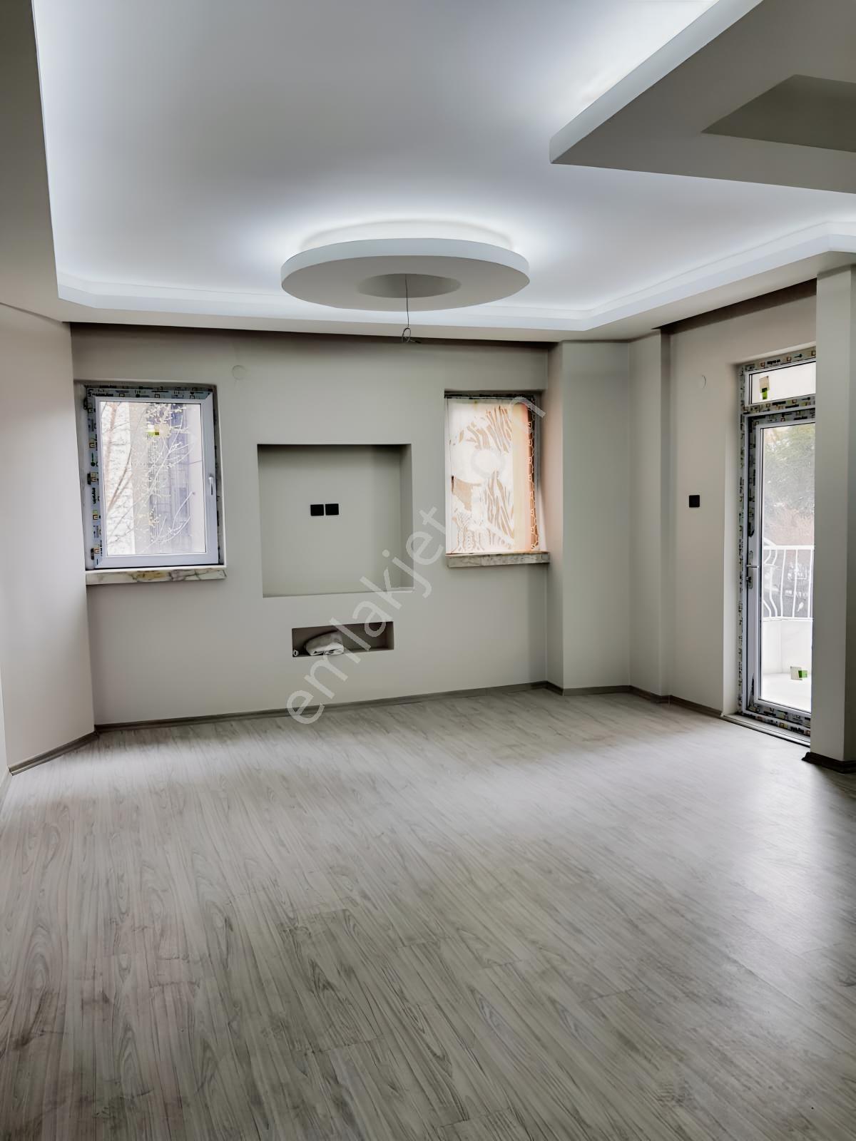 Bozantı Caddesi Tuna Kavşağında 3+1 İçi Yapılı Satılık Daire - Görsel 6