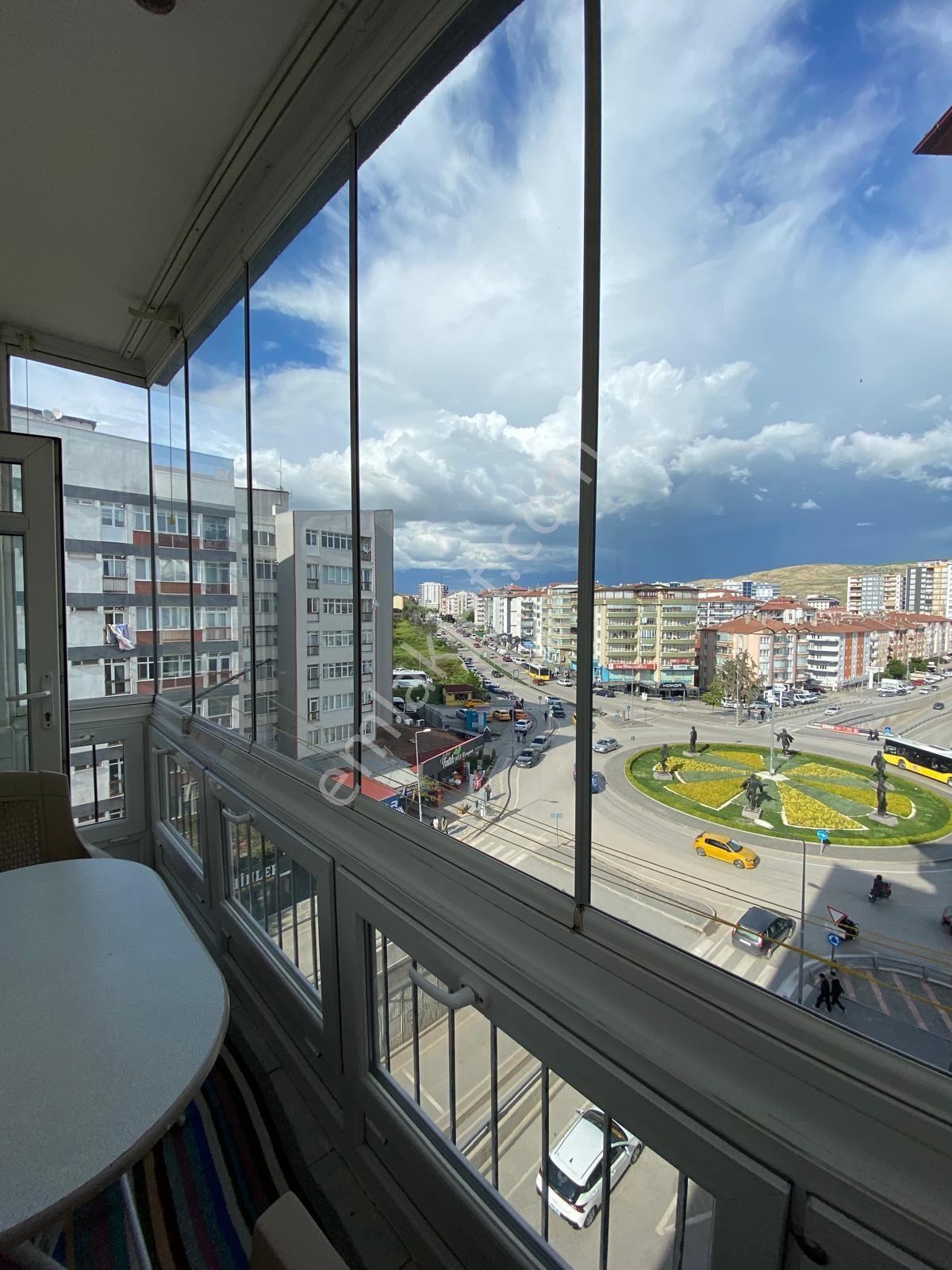 Ekin Group'tan Şehir Merkezinde Kaçırılmayacak Eşyalı 2+1 Daire