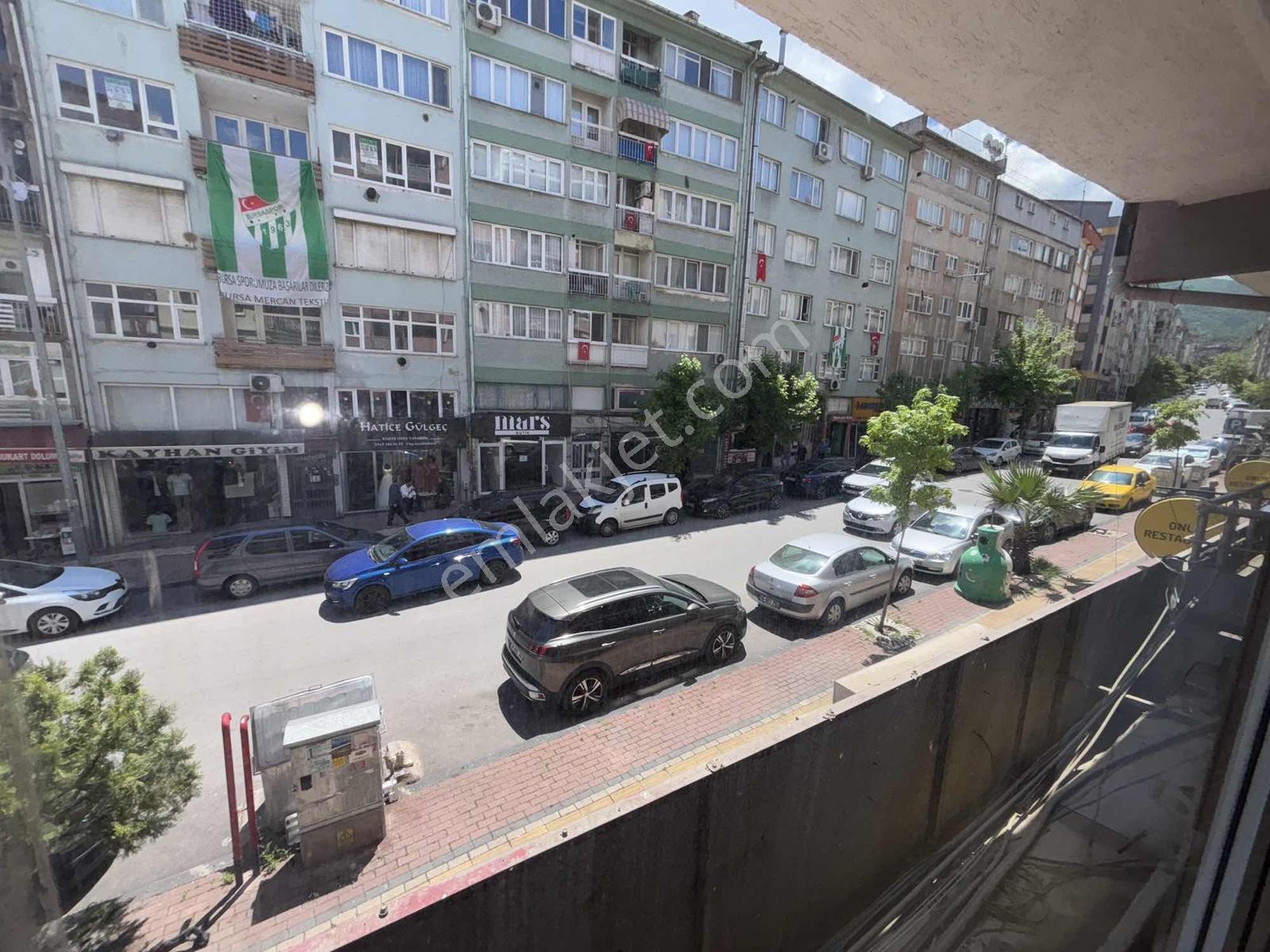 Yıldırım Mahallesi Kurtuluş Caddesi Üzerinde Satılık Dükkan - Görsel 24