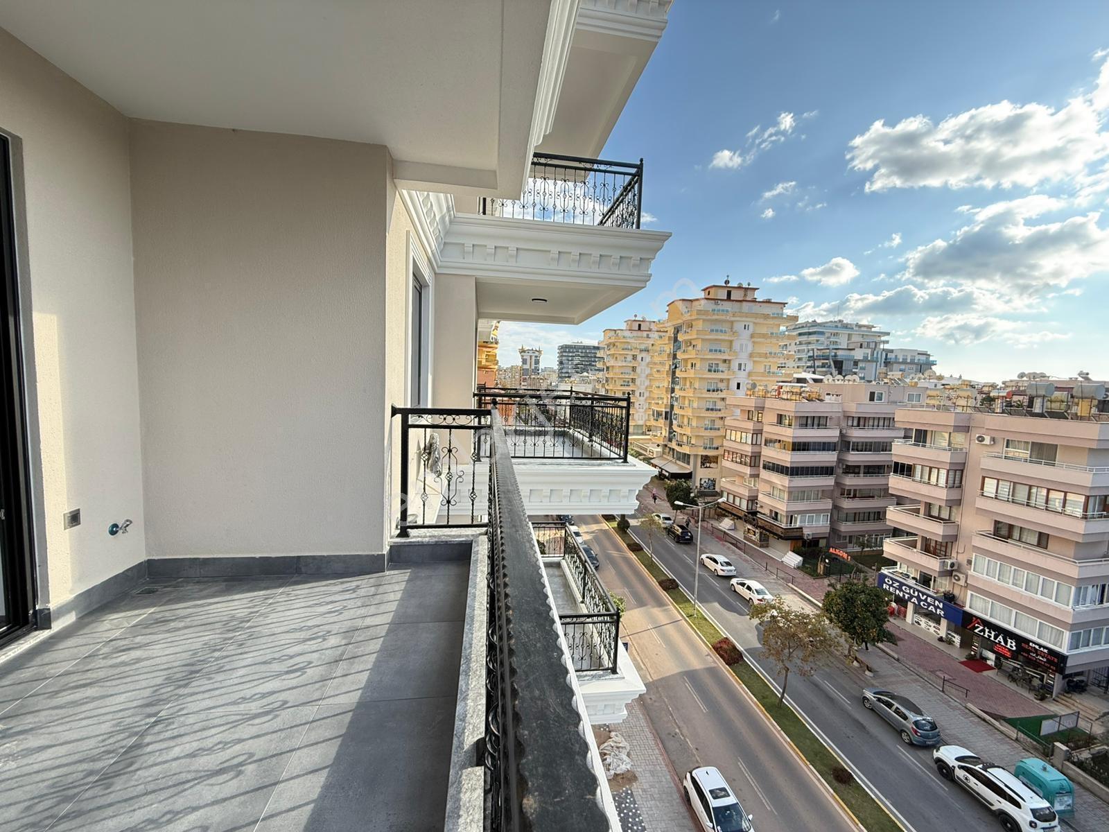 Mahmutlar Mah. Denize 100 Metre Deniz Manzaralı 2+1 Sıfır Daire - Görsel 16