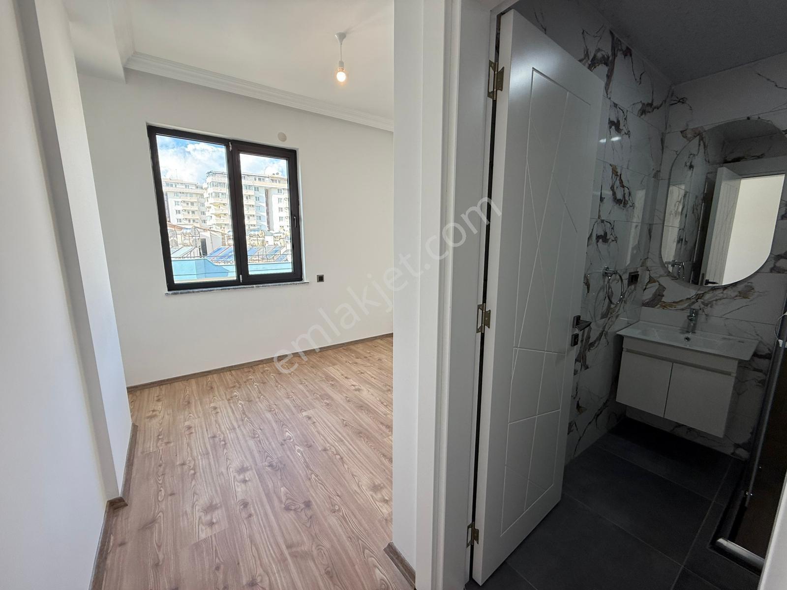 Mahmutlar Mah. Denize 100 Metre Deniz Manzaralı 2+1 Sıfır Daire - Görsel 10