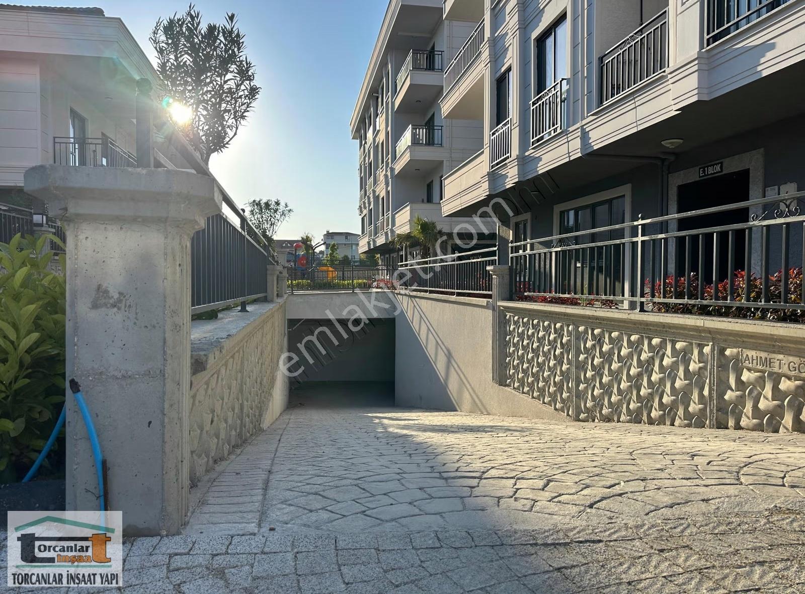 Celaliyede Havuz Manzaralı Sıfır Satılık 2+1 | Ebeveyn Banyolu - Görsel 6