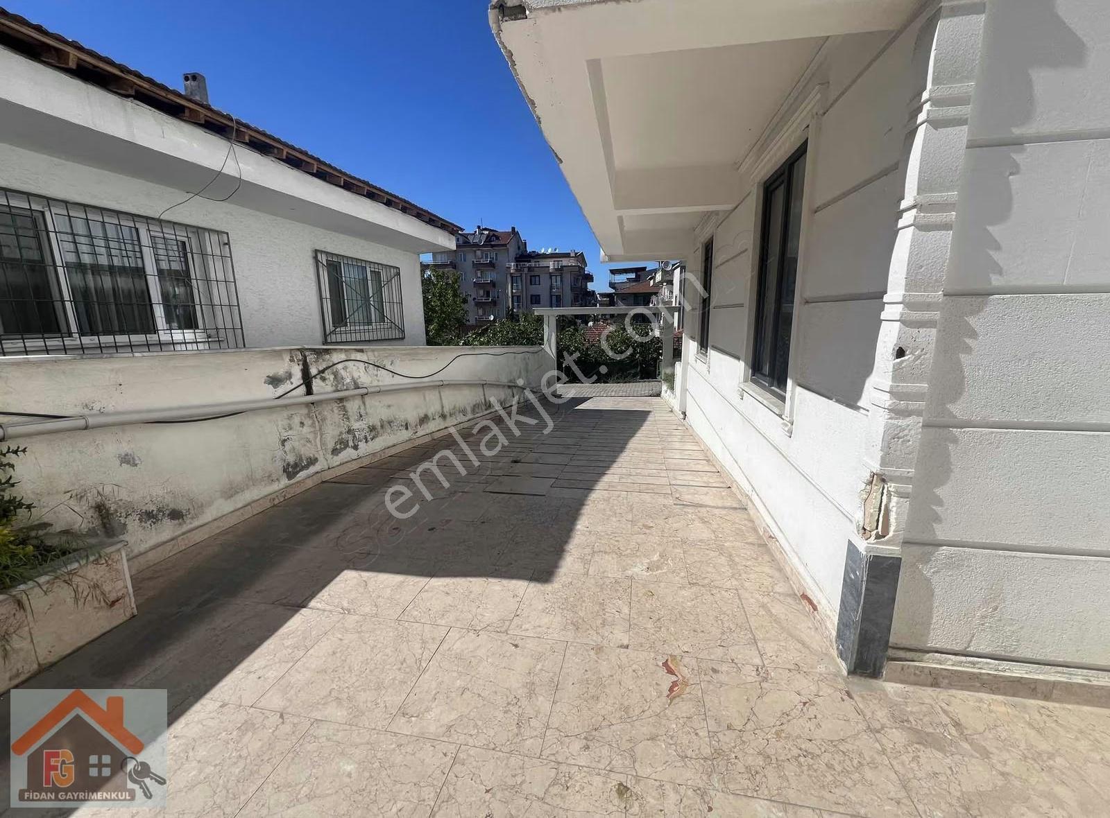 Yalova Merkez İsmetpaşa Mahallesin'de Kiralık 4+1 Çatı Dubleks - Görsel 9