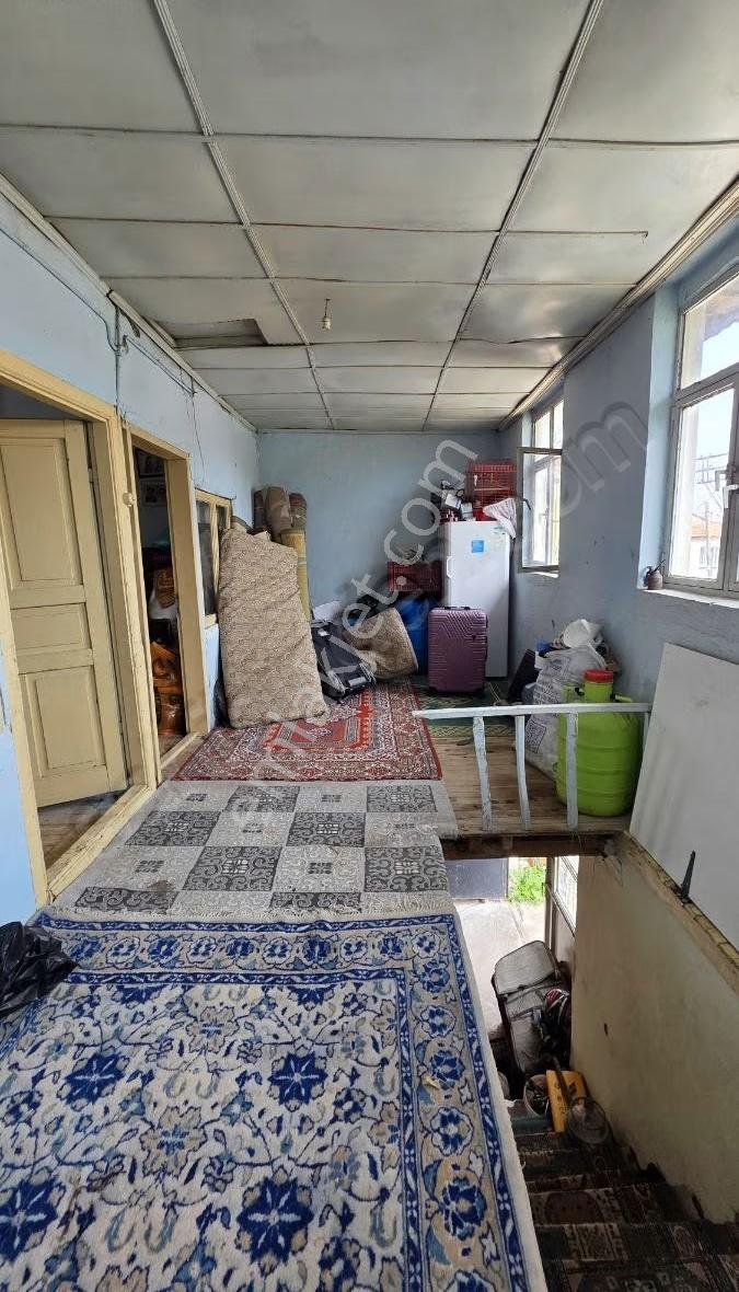 Yalçınlar Gayrimenkulden Ballıcada 314m² Arsa İçinde Müstakil Ev
