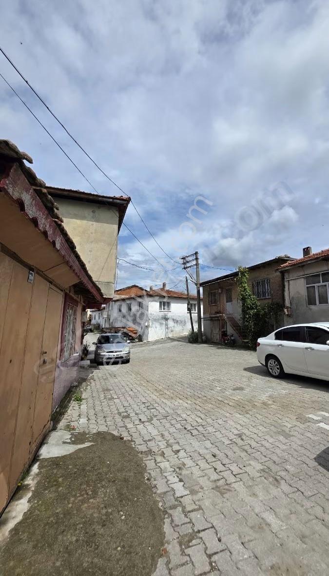 Yalçınlar Gayrimenkulden Ballıcada 314m² Arsa İçinde Müstakil Ev - Görsel 9