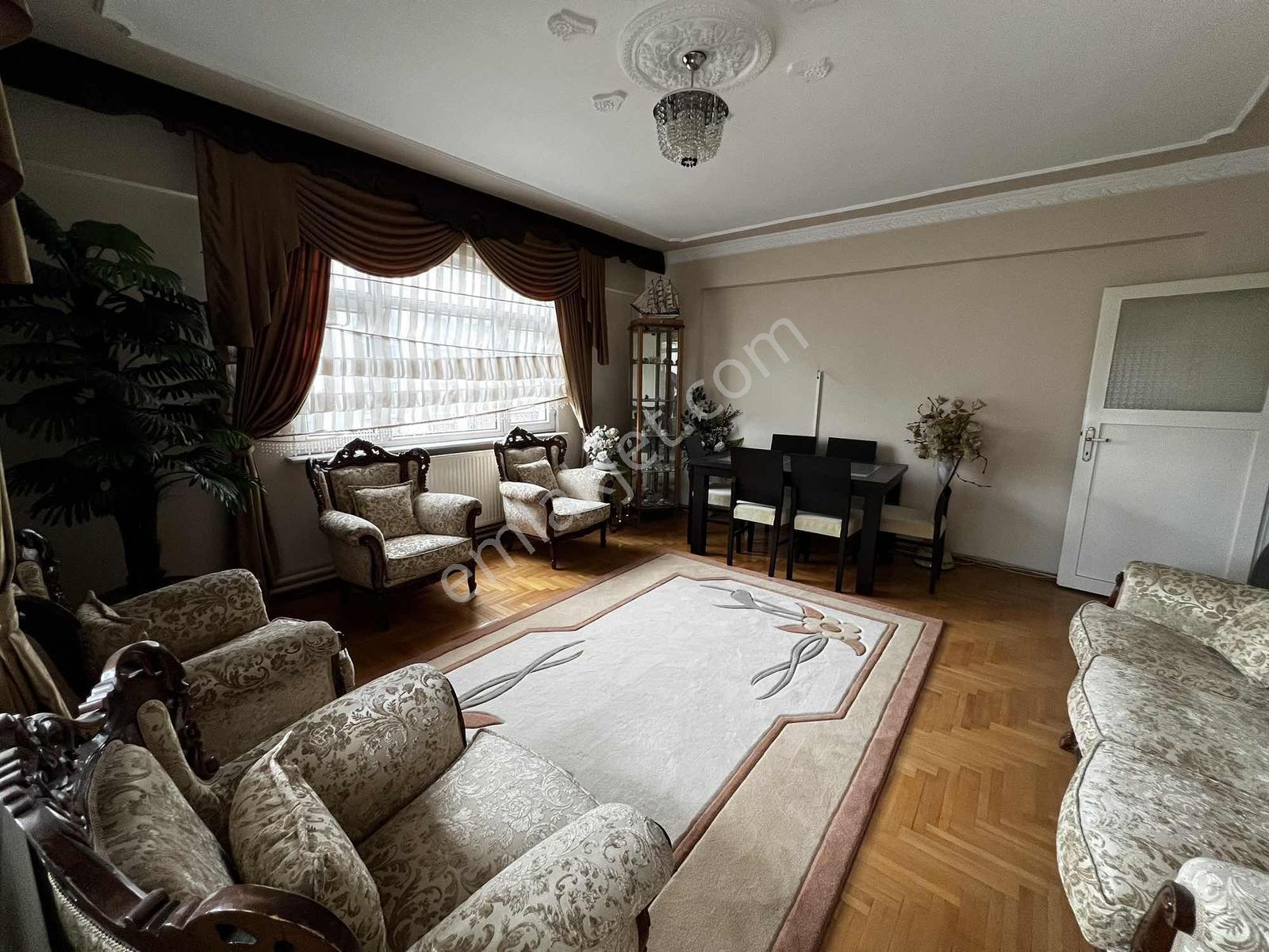 Şinasi Kurşun Caddesi Üzerinde Full Eşyalı 3+1 Kiralık Daire - Görsel 5