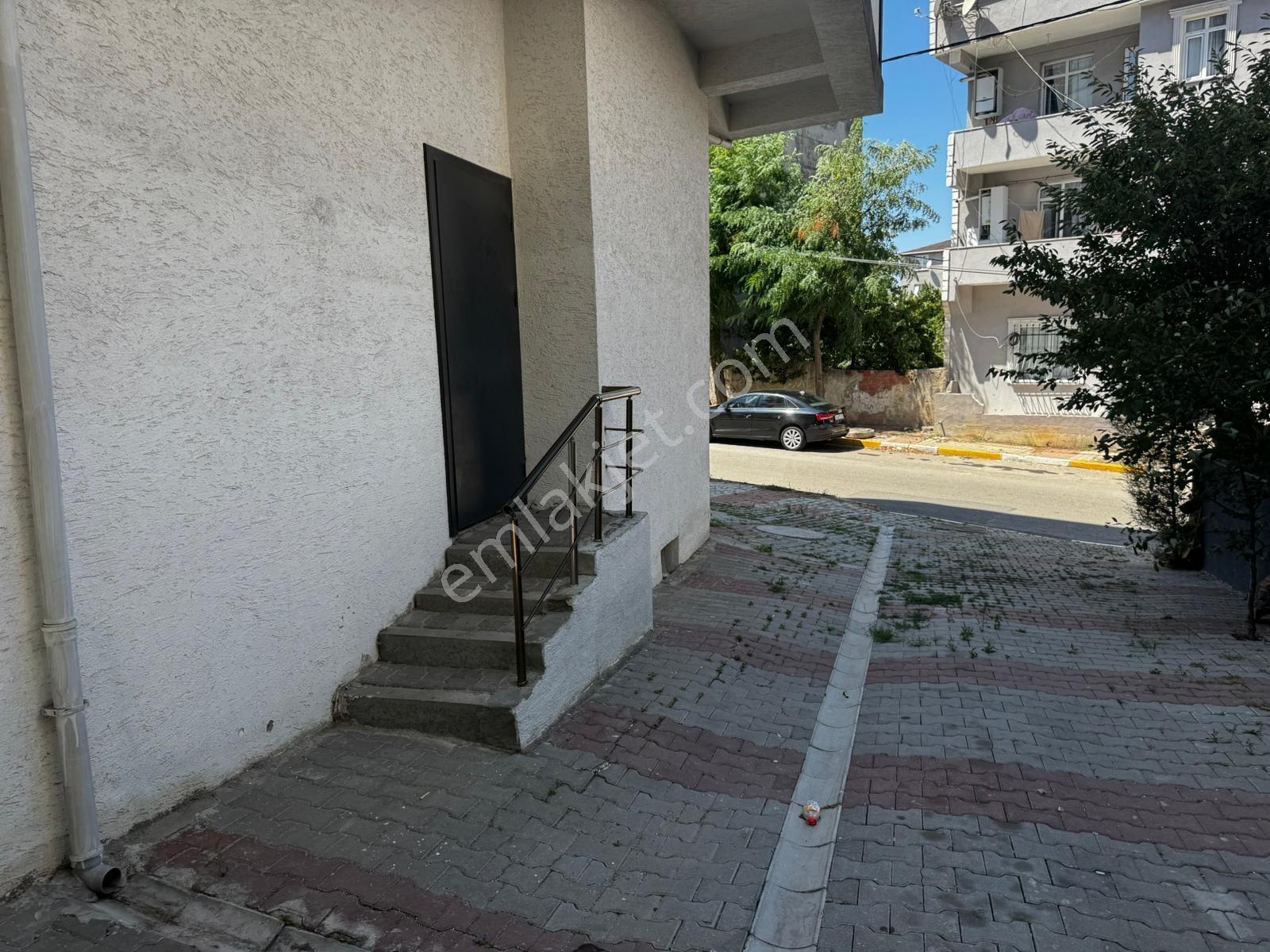 Sultanbeyli'de 160 M² Geniş Cepheli Alt Kat Depo Üretim Alanlı - Görsel 17