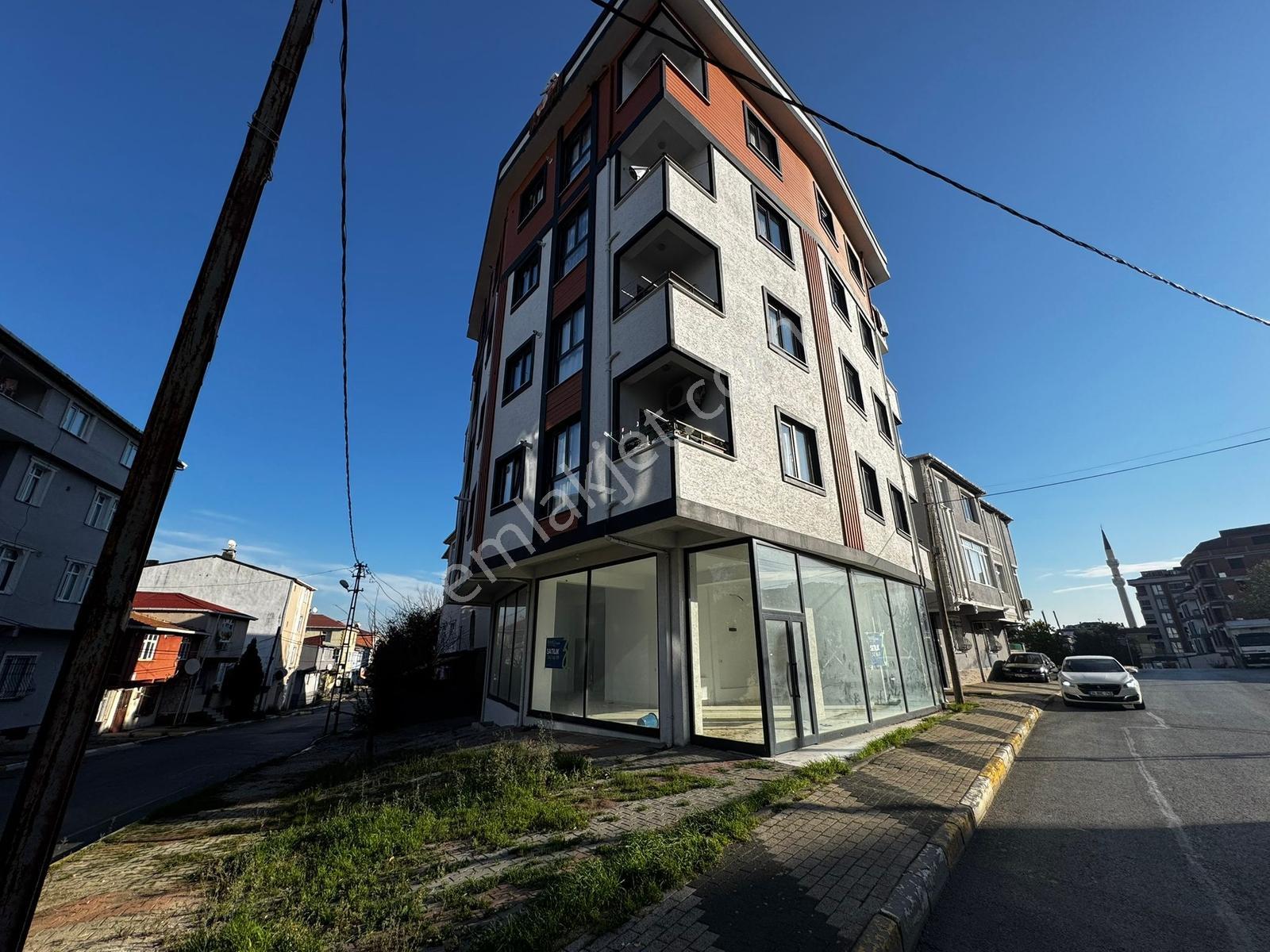 Sultanbeyli'de 160 M² Geniş Cepheli Alt Kat Depo Üretim Alanlı - Görsel 24