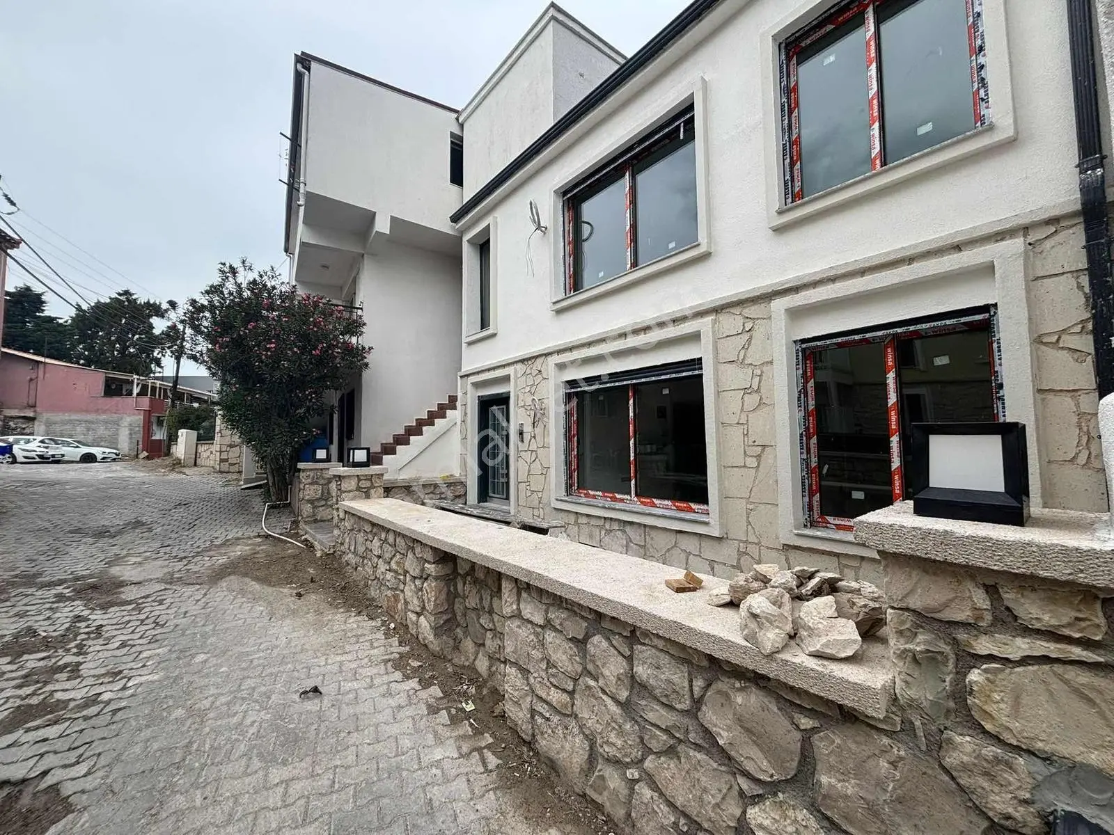 Bürmen'den Gülbahçe'de Merkezde Yeni Binada Daire - Görsel 3