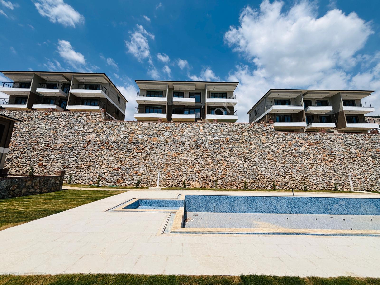 Didim Akbük'te Panoramik Deniz Manzaralı 1+1 Sıfır Daire - Görsel 13