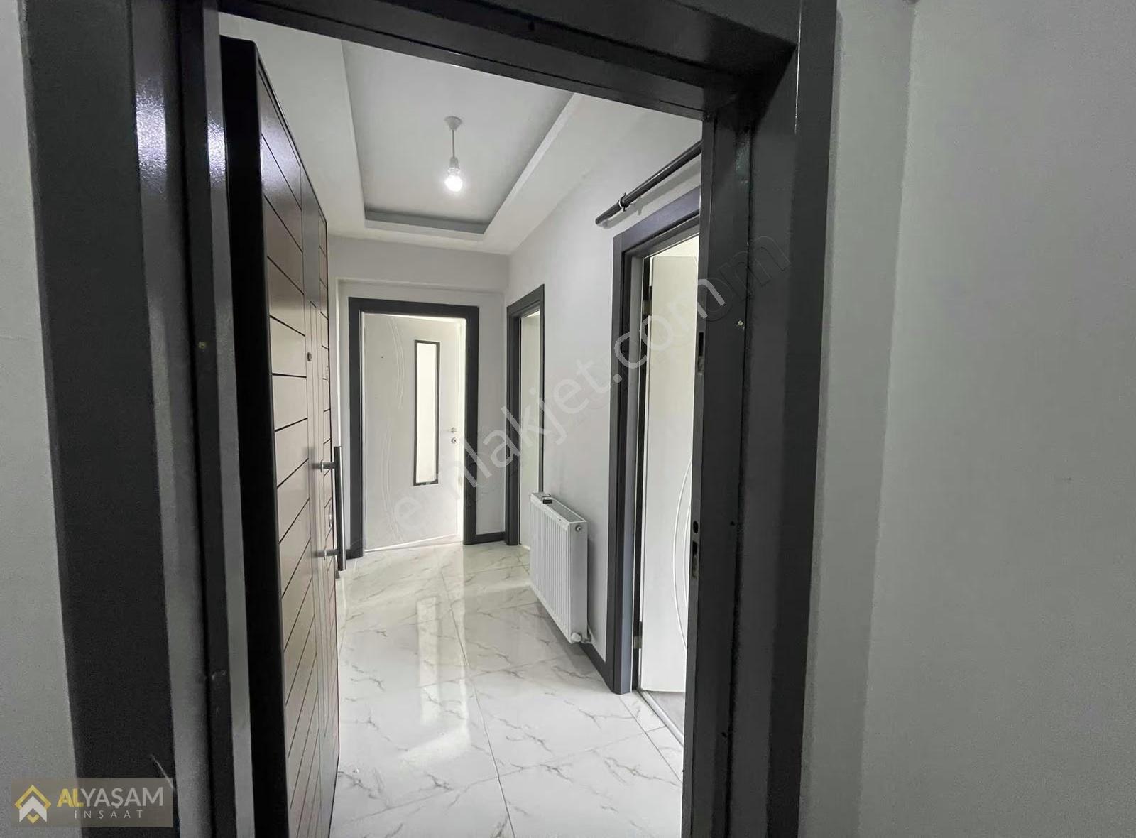 İlyas Mahallesinde Kiralık 2+1 Daire - Görsel 12