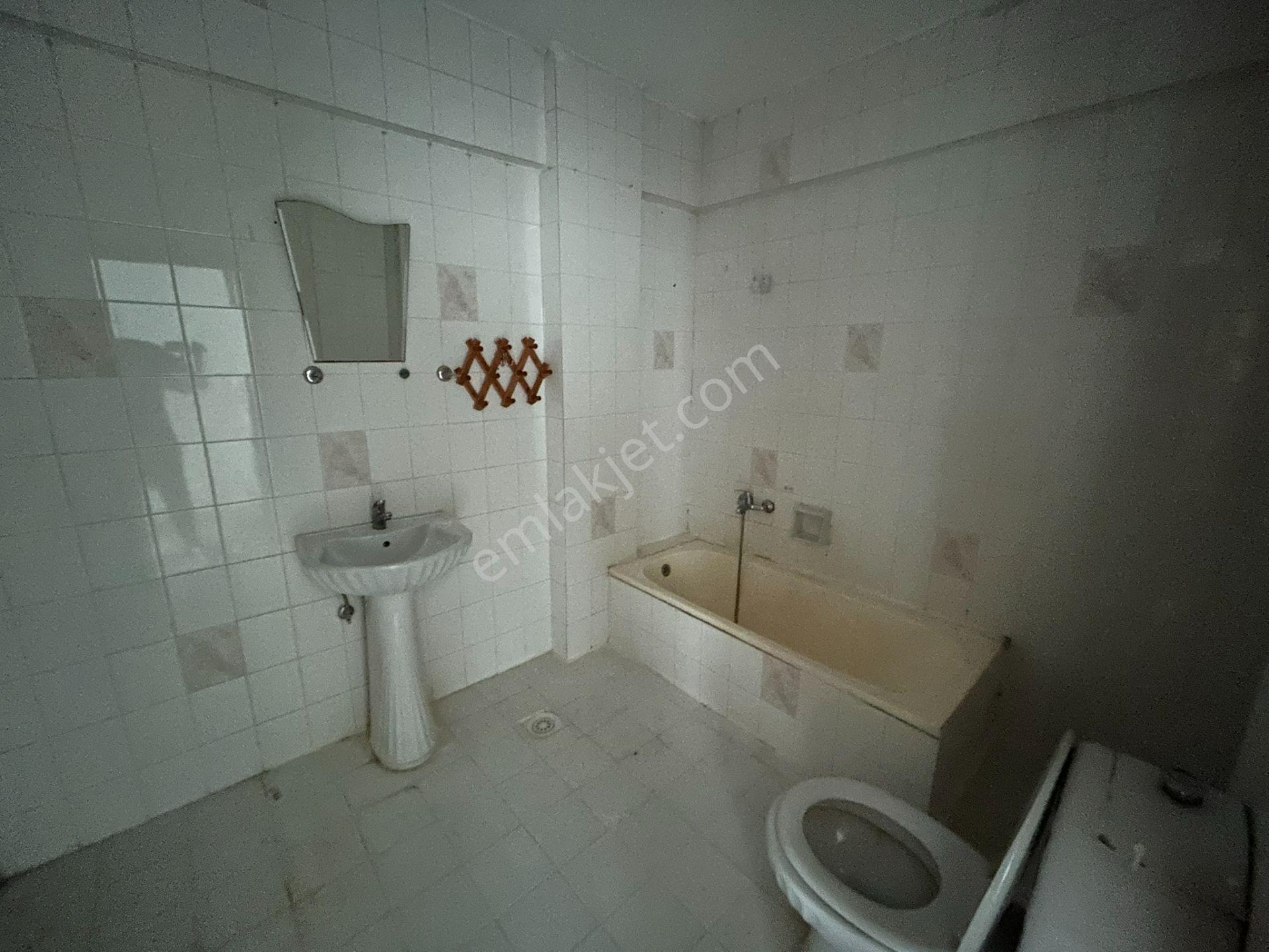 Bandırma Paşabayırda Site İçerisinde Açık Otoparklı 3+1 Daire - Görsel 33