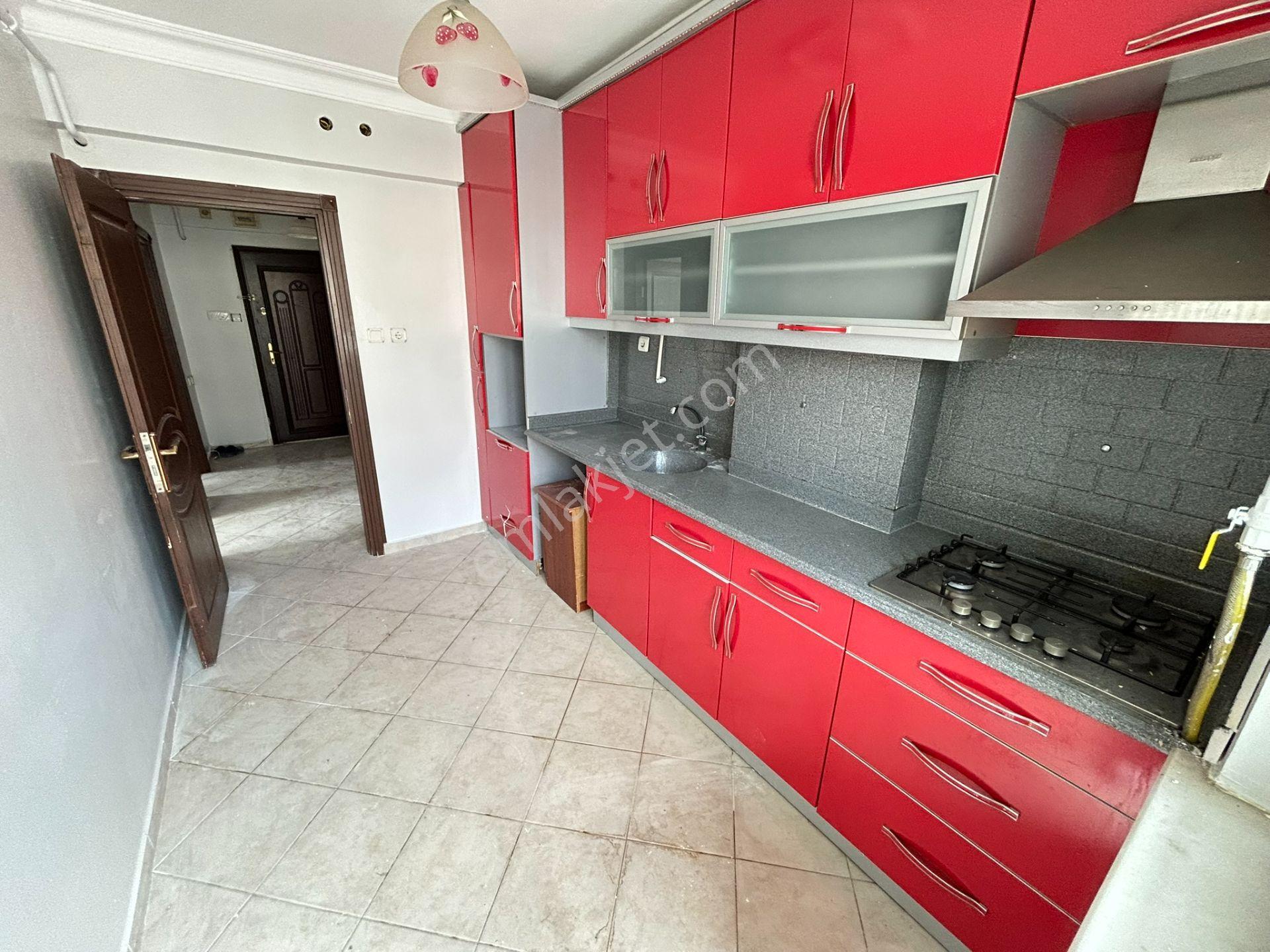 Bandırma Paşabayırda Site İçerisinde Açık Otoparklı 3+1 Daire - Görsel 16