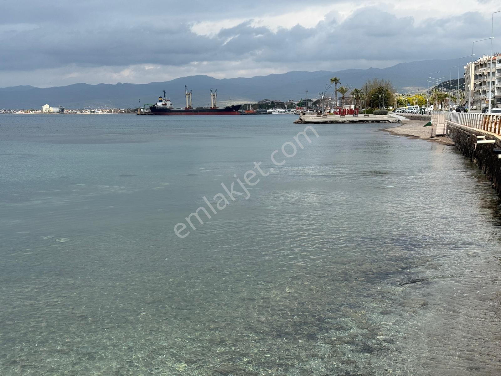 Dikili Barışkent Sitesinde Deniz Gören 2+1 Daire | Doğalgazlı - Görsel 25