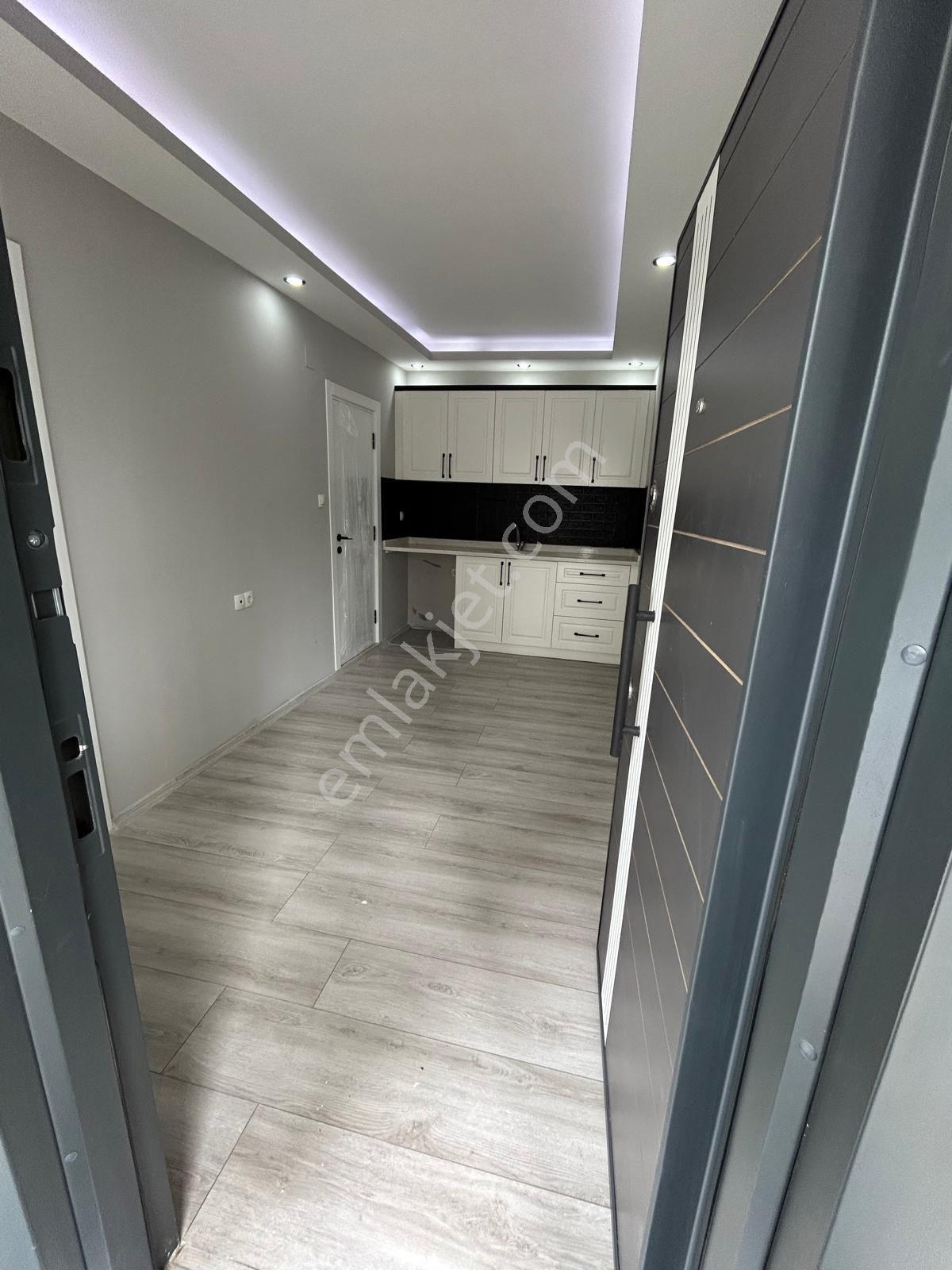 Güzelyalı Mahallesi'nde Bağımsız Satılık İşyeri - Görsel 14