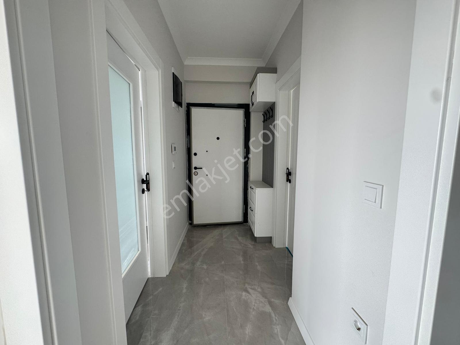 Kerim'den Küçükkuyu Mıhlı'da Denize 200 Mt 2+1 Lüx Satılık Daire - Görsel 24