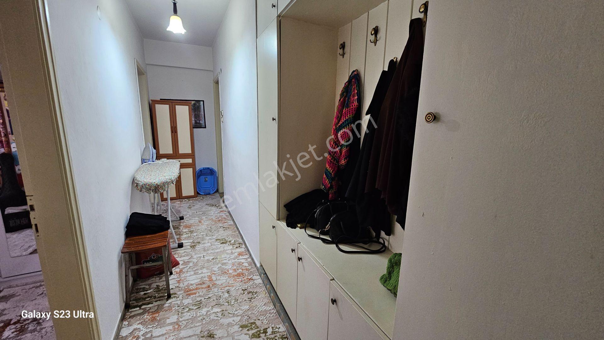 Göçmen Gayrimenkul'den Çarşı Merkezde Satılık Daire - Görsel 11