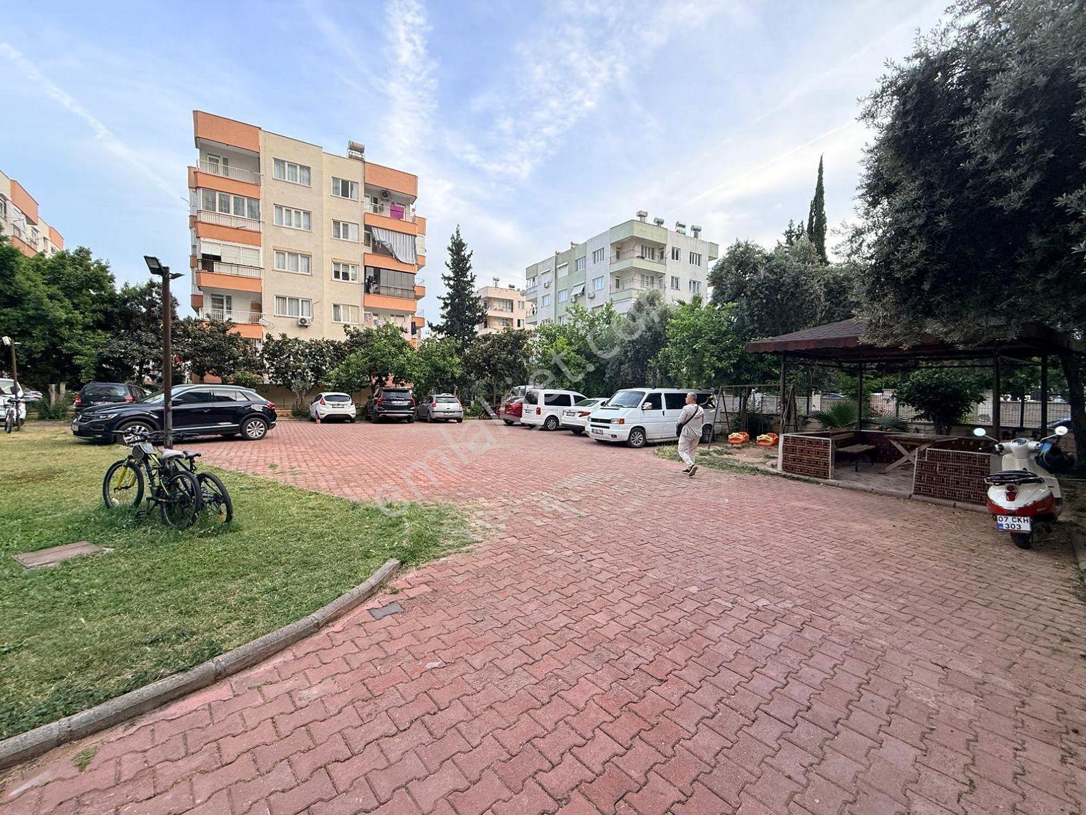 Site İçi, Caddeye Yakın, Önü Full Açık, Manzaralı Geniş 3+1 - Görsel 31
