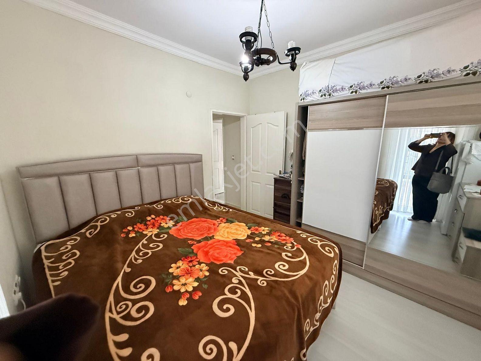 Site İçi, Caddeye Yakın, Önü Full Açık, Manzaralı Geniş 3+1 - Görsel 12