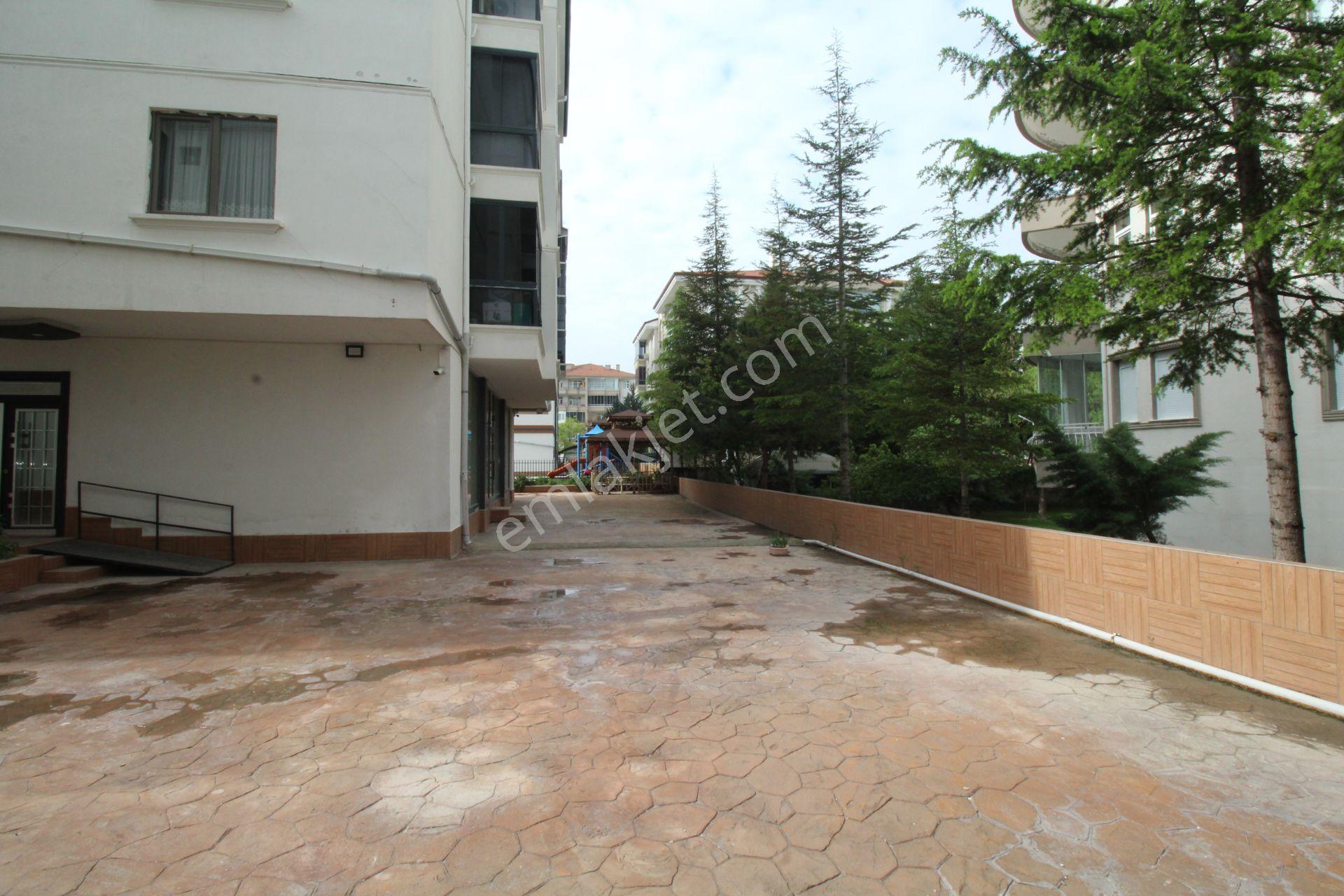 Aksaray Küçük Bölcek Mahallesinde Sitede Kiralık 2+0 Daire - Görsel 7