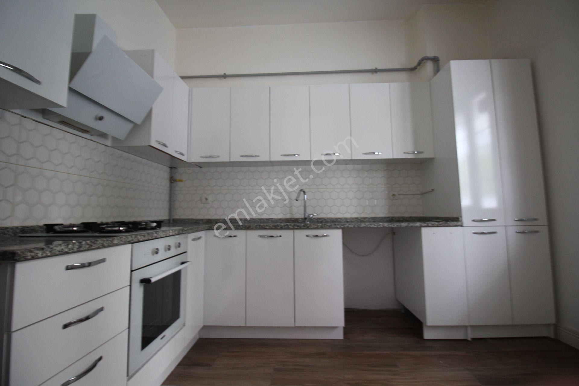 Aksaray Küçük Bölcek Mahallesinde Sitede Kiralık 2+0 Daire - Görsel 16