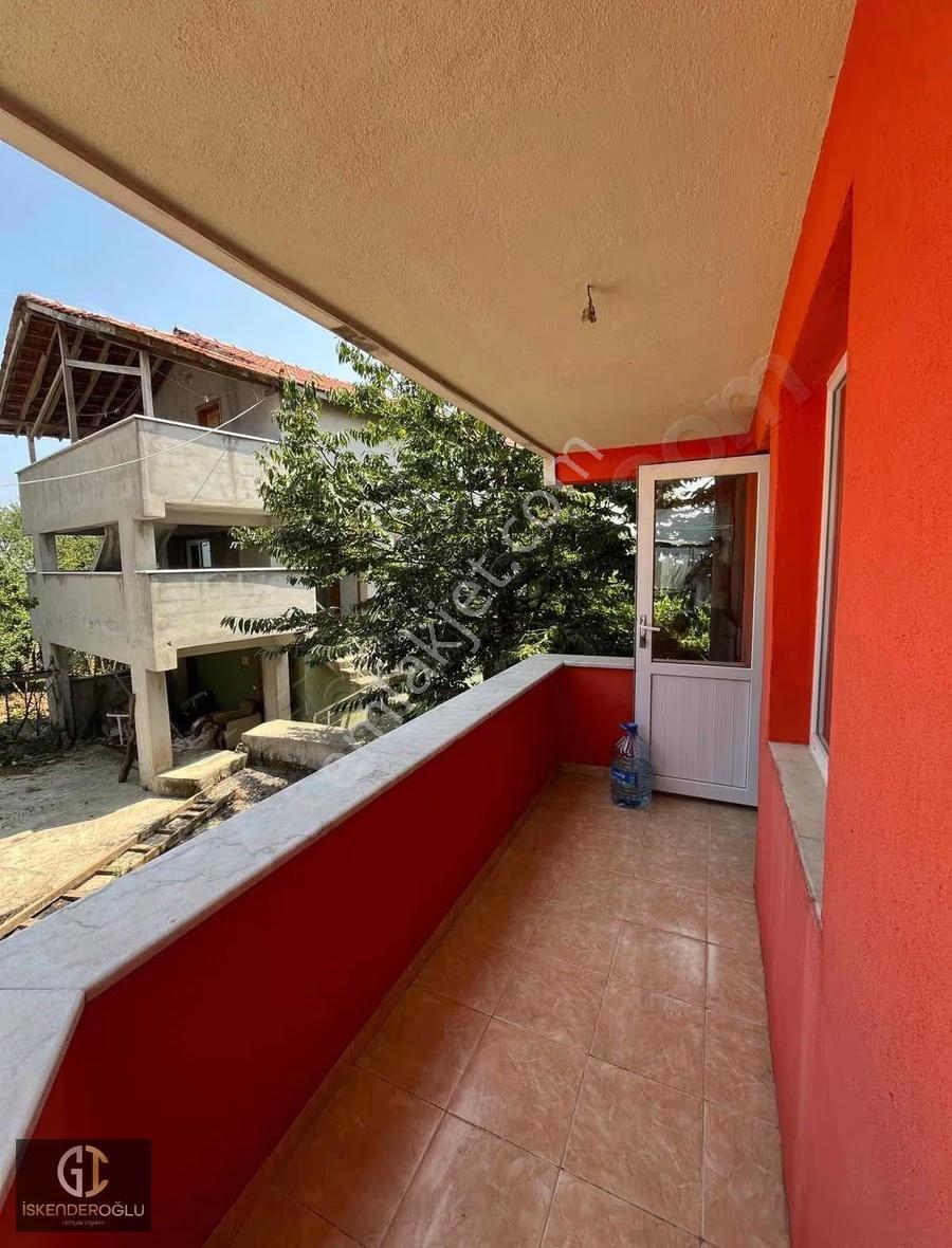 Manavpınarı Köy Merkezinde 721m2 Arsa İçinde Satılık Müstakil Ev - Görsel 3